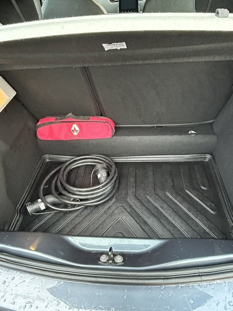 Del zoe boot x2.jpeg