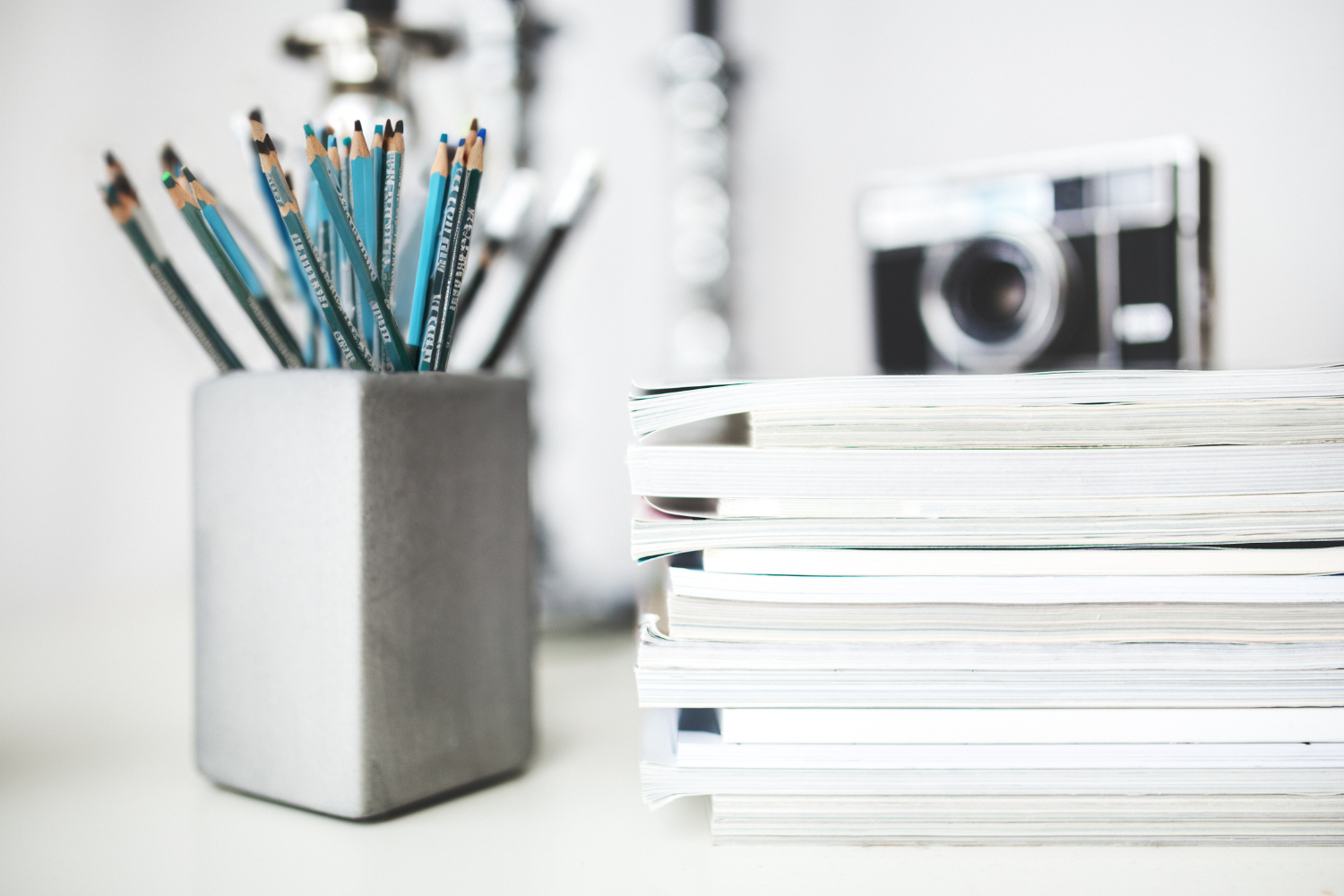 10 easy ways to start getting organized in your business!