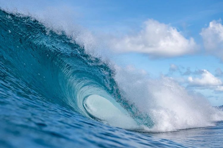 Spot Check
Ranggas 
If you want to get barrelled on a right this is your wave. A kink in the coastline bends the waves onto a shallow reef and throws a lip that can keep you tubed all the way to the channel.
Size Range | 2-6ft 
Surfer Ability | Inter