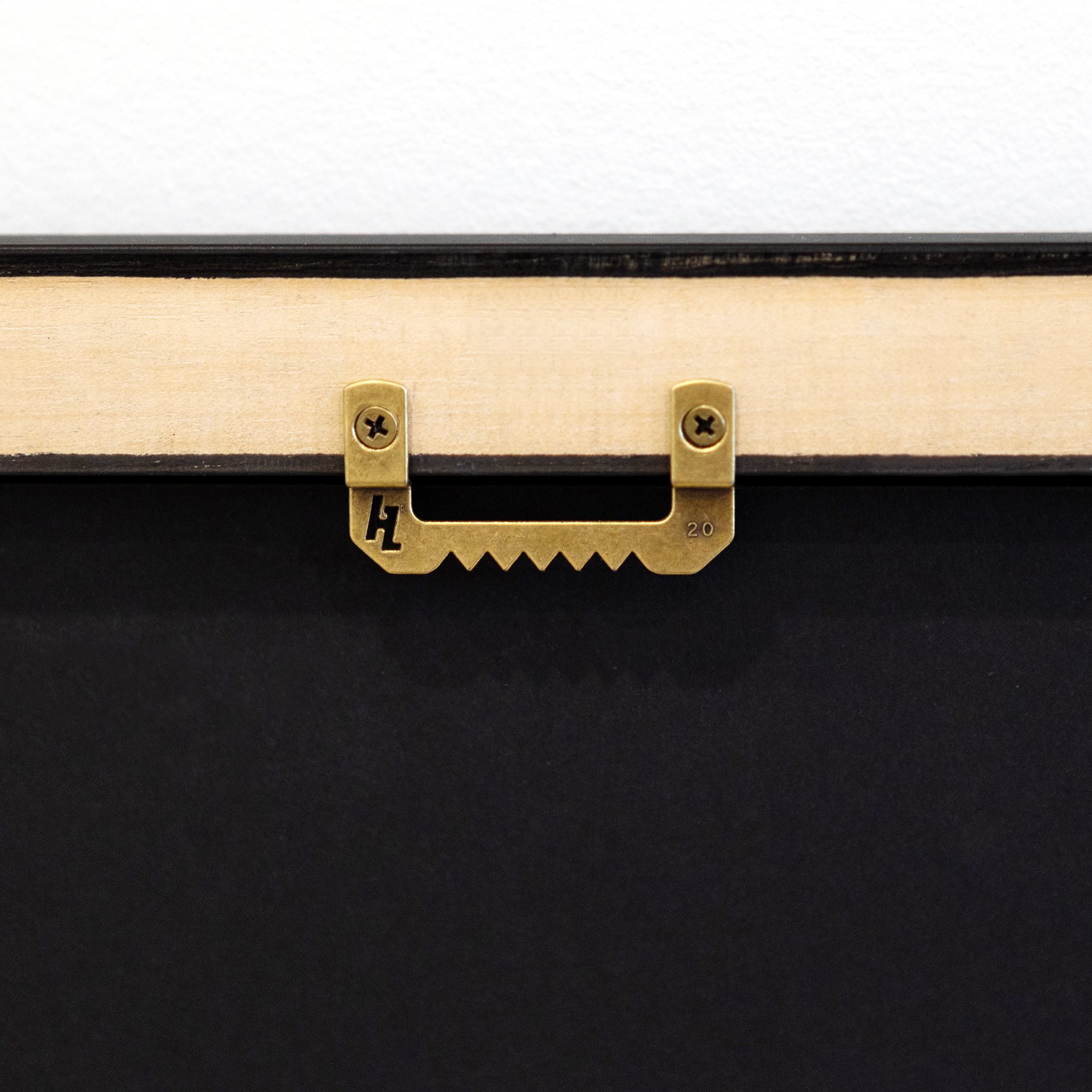 Print Frame Hanger Back