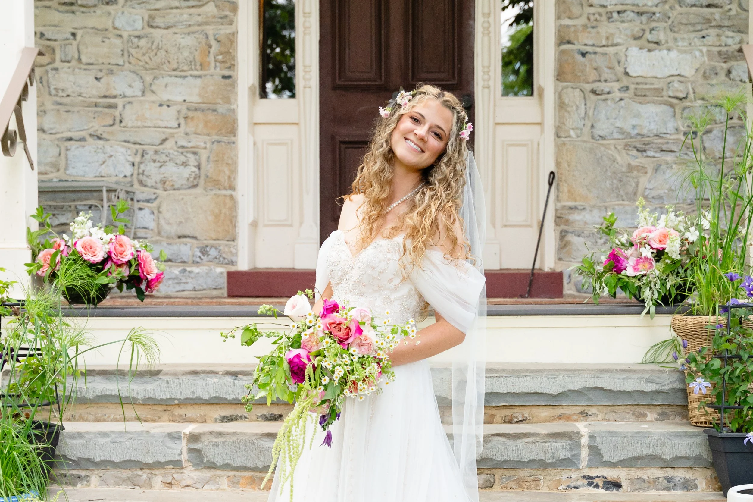 K+B_FinalWeddingGallery_5-17-25_SoggyDoggyFarm_Shephardstown- Photo_Video_Western_Maryland_Frederick_Hagerstown_West_Virginia_Weddings_Peyton_Olivia_Studios_POS_2025-177.jpg