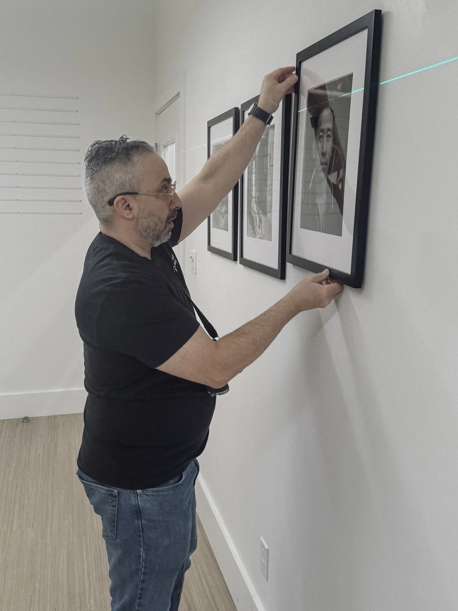 grid-install-11-hanging-04.jpg