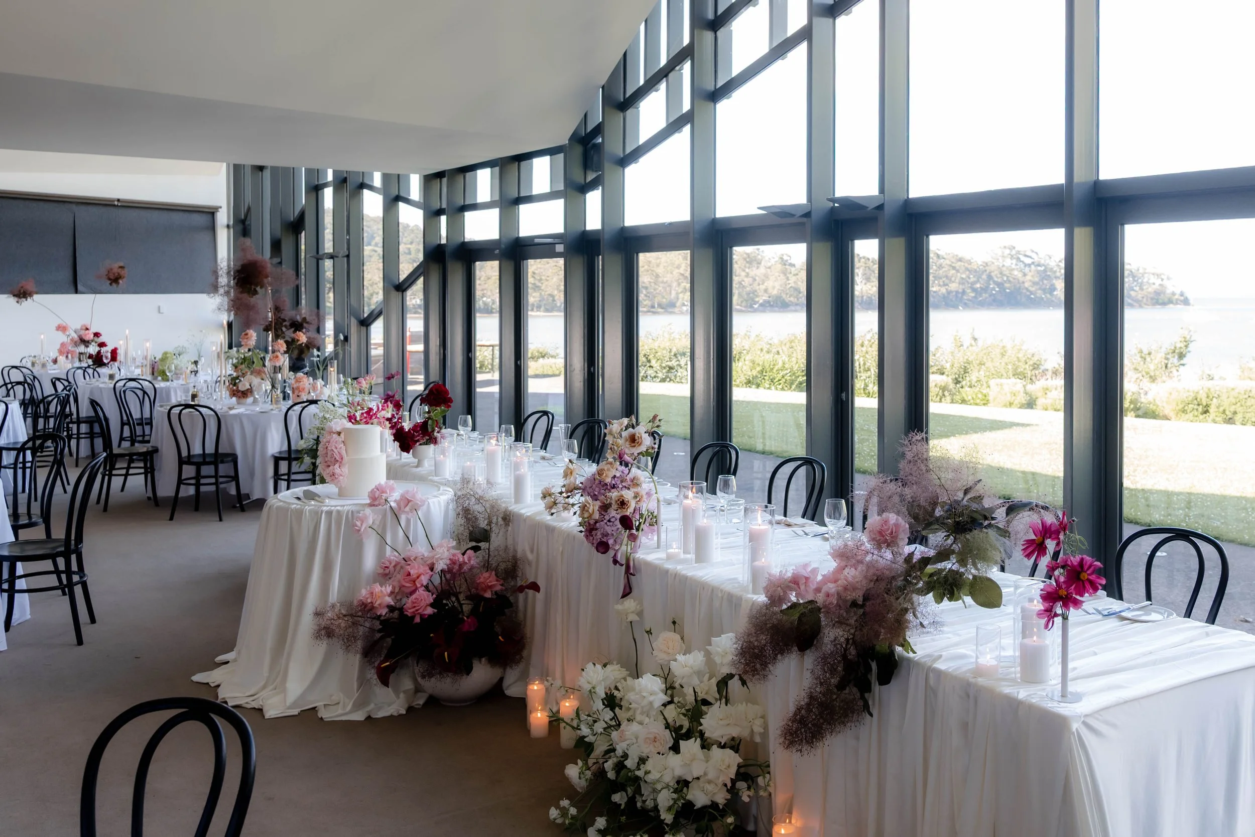 Erasmia & Daniel - Photo: End of Time Weddings