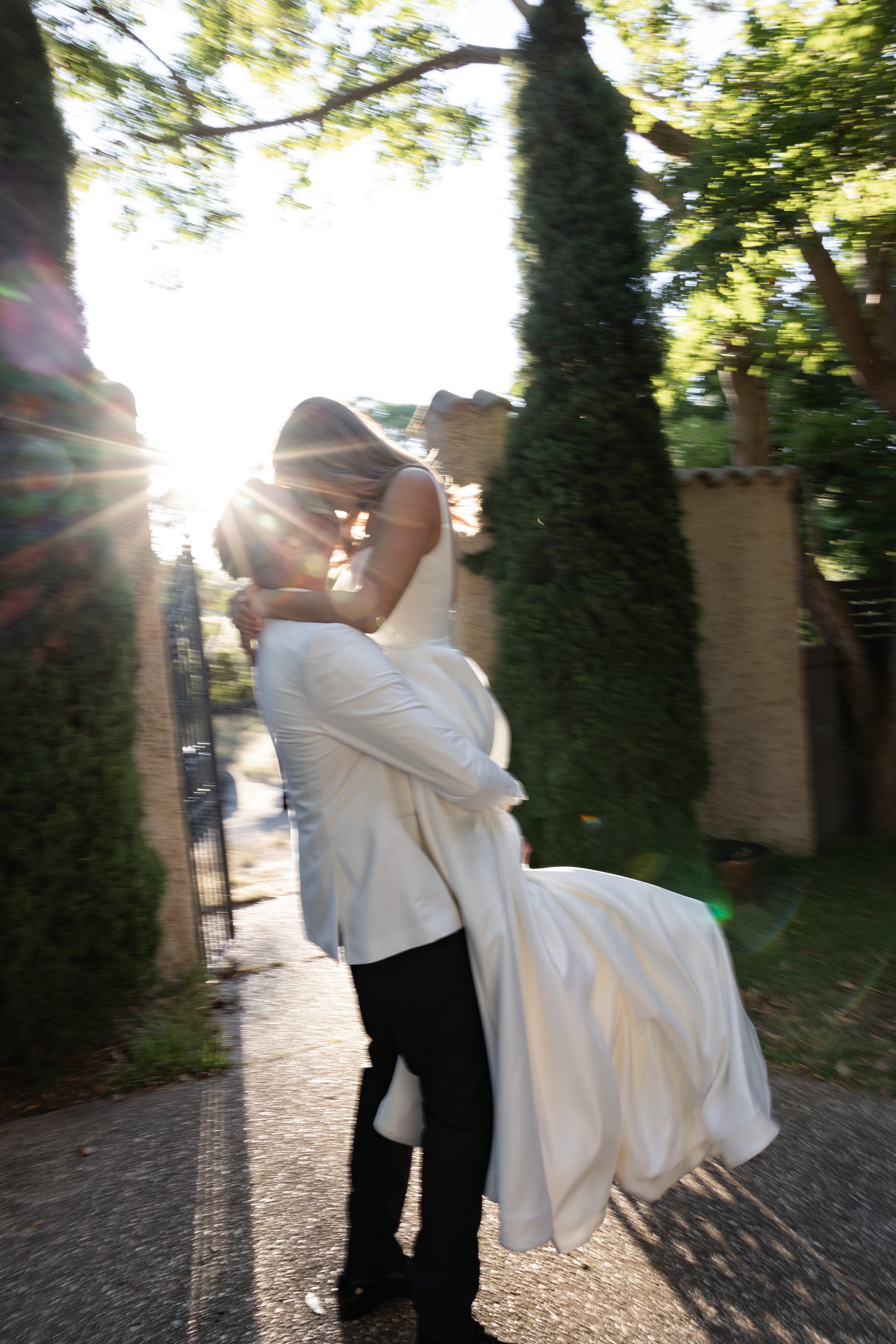 Victoria & Dylan - Photo: David Muir