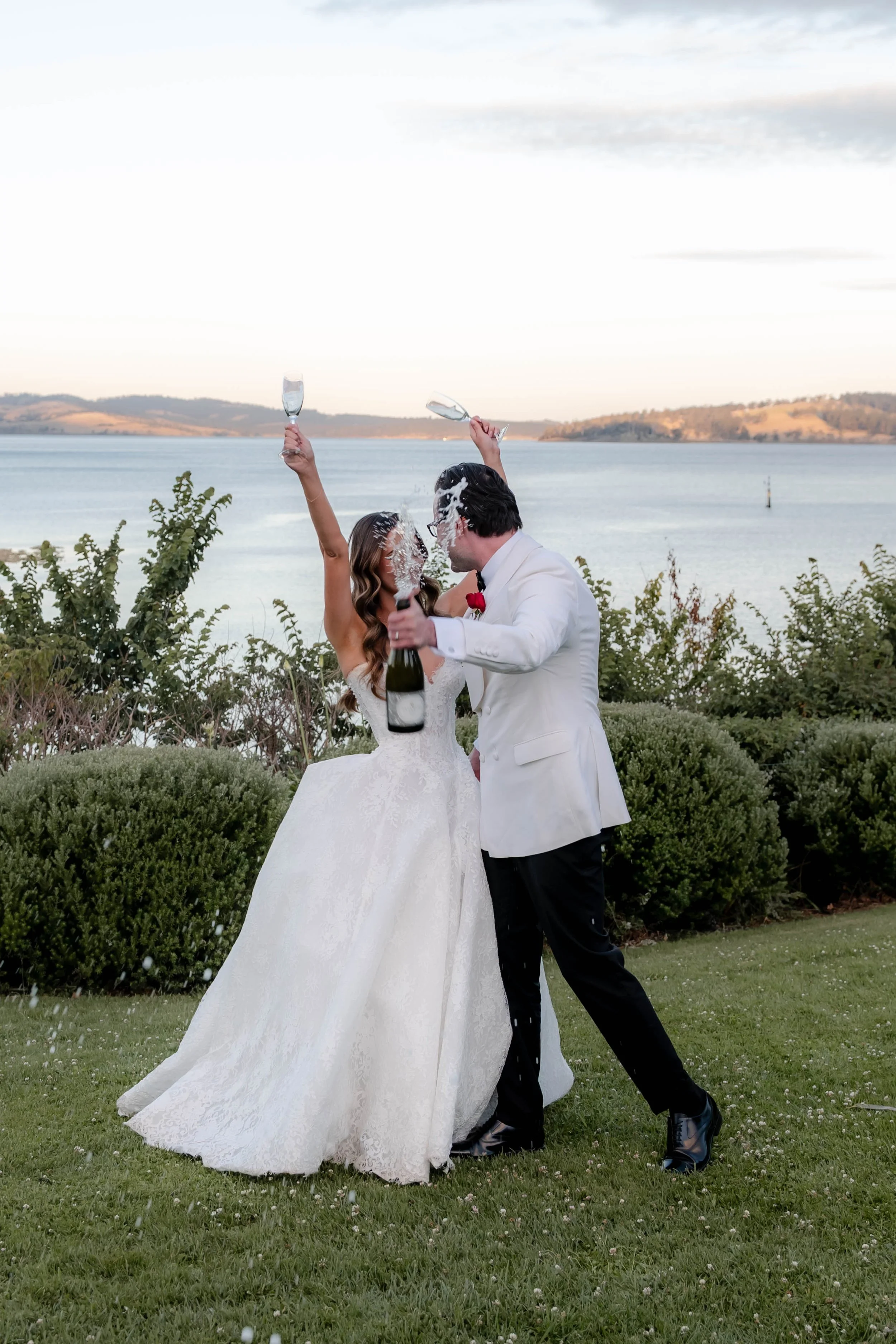 Erasmia & Daniel - Photo: End of Time Weddings