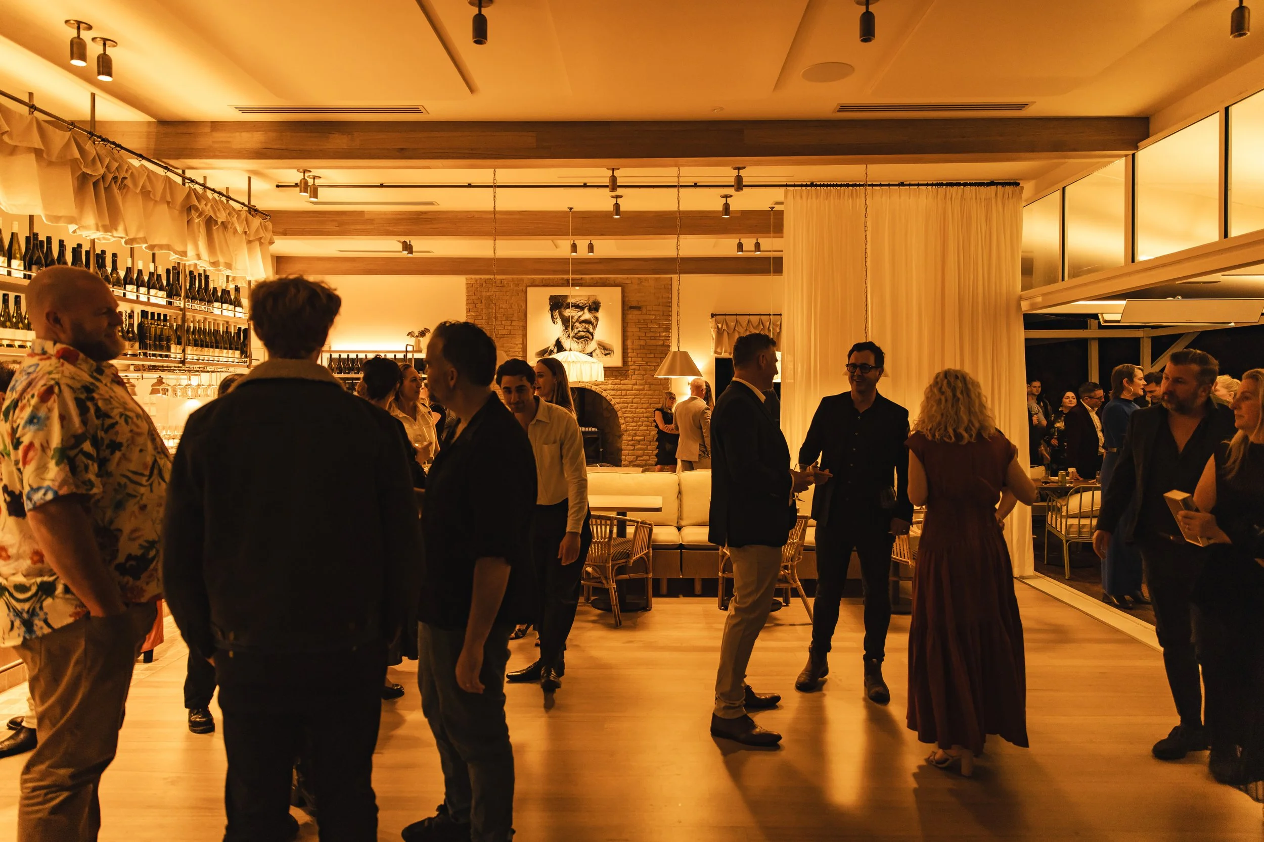 Bird in Hand - Photo: Dearna Bond