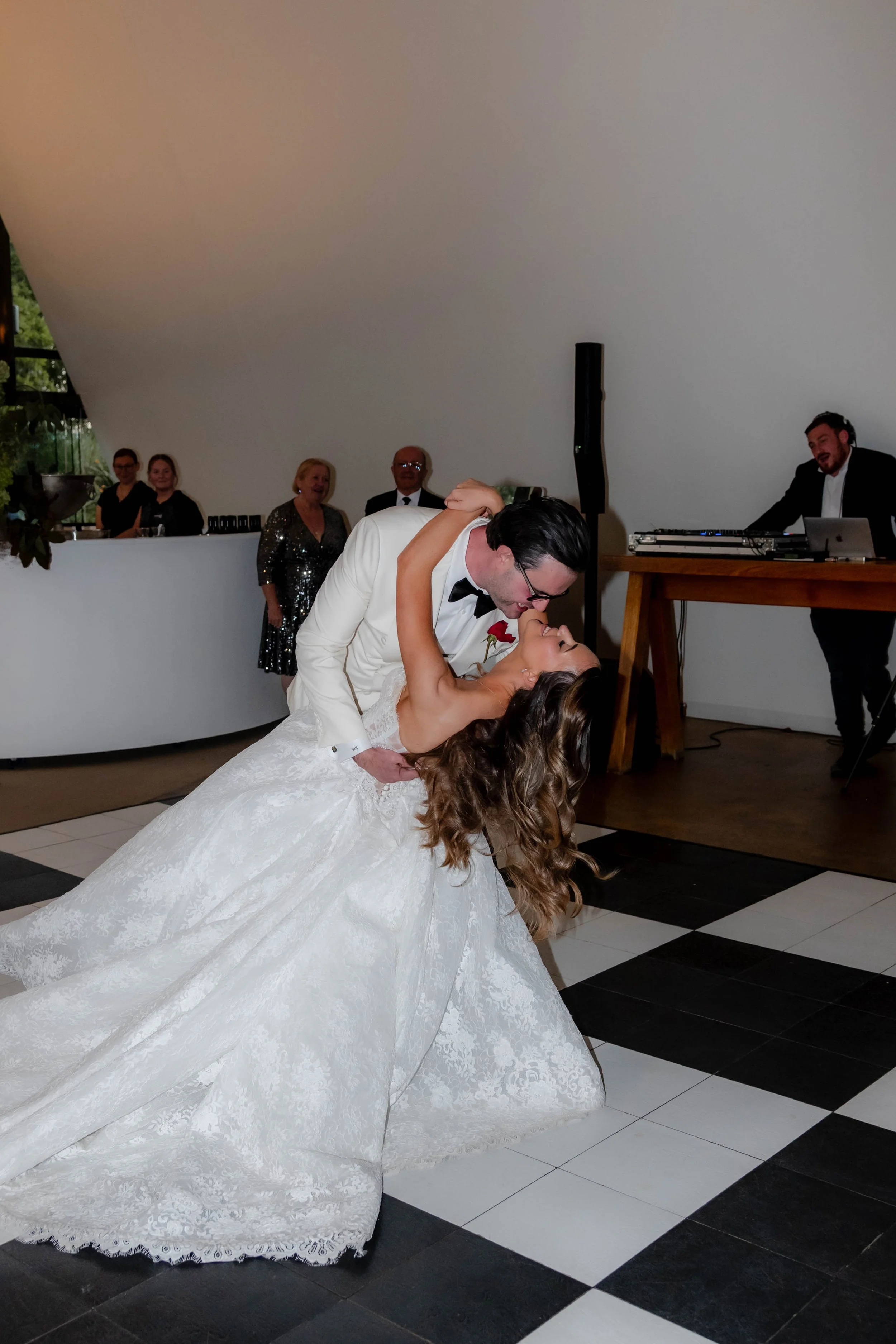 Erasmia & Daniel - Photo: End of Time Weddings