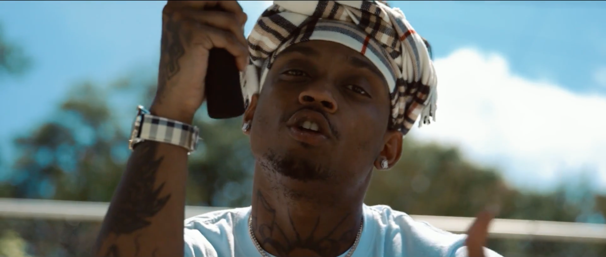 Snypa: "Quarterback" (Video)