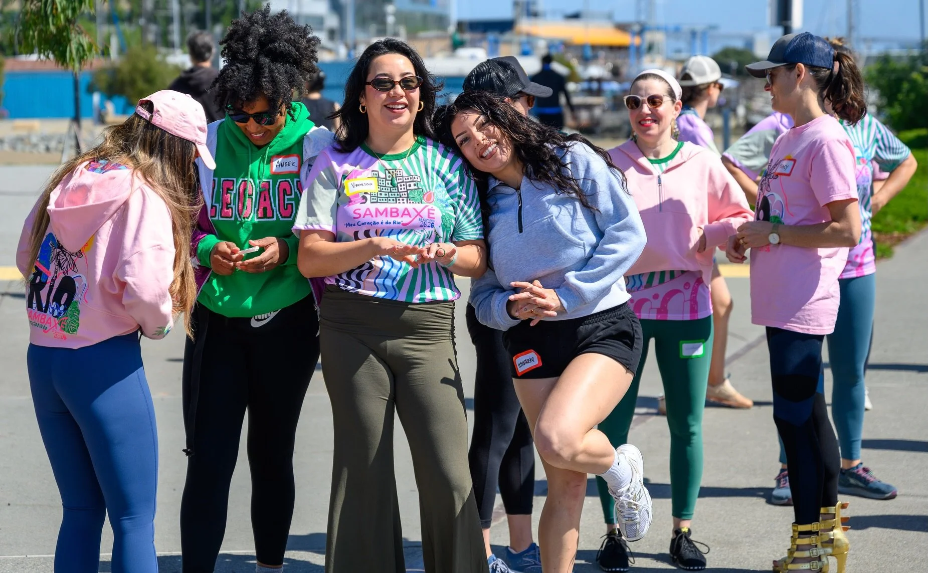 All smiles for our beautiful outdoor rehearsal🥰 We&rsquo;re getting ready for Carnaval and we&rsquo;re excited to see you there🥳 

Photos: @robert_sfo_yvr 

We are so incredibly excited for this season and for you to join us🩷 Come dance and drum w