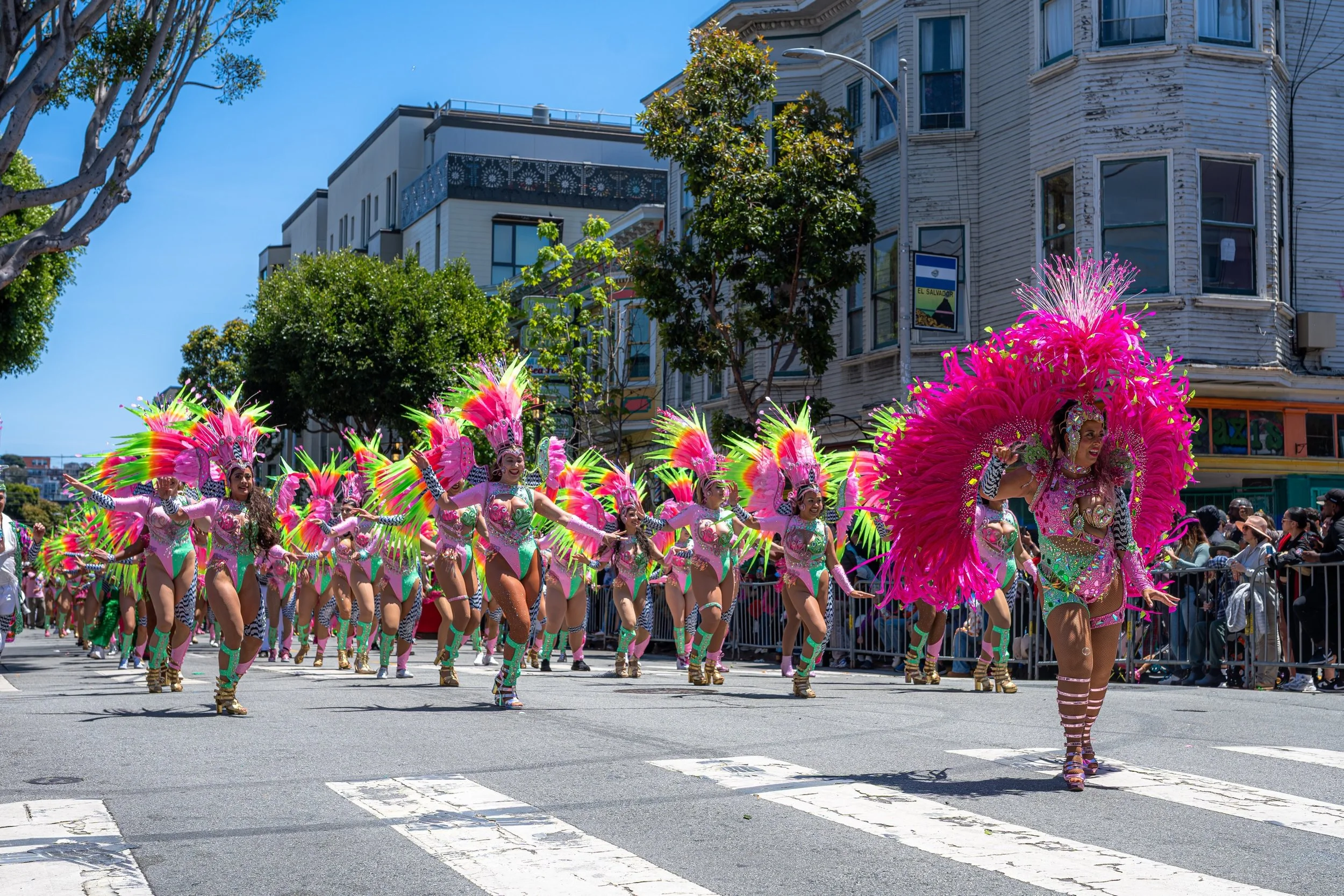 Our vibrant colors 🤩🩷💚
Photo Credit: @jmisterjayphotography 
Costumes: @brazilcarnivalshop 

💃🏽All Level Samba Class
⏰Every Thursday 6:45pm-8pm
📍ODC Dance Commons 351 Shotwell st

Sambax&eacute; earned 2nd place overall in the Grand Parade in 2