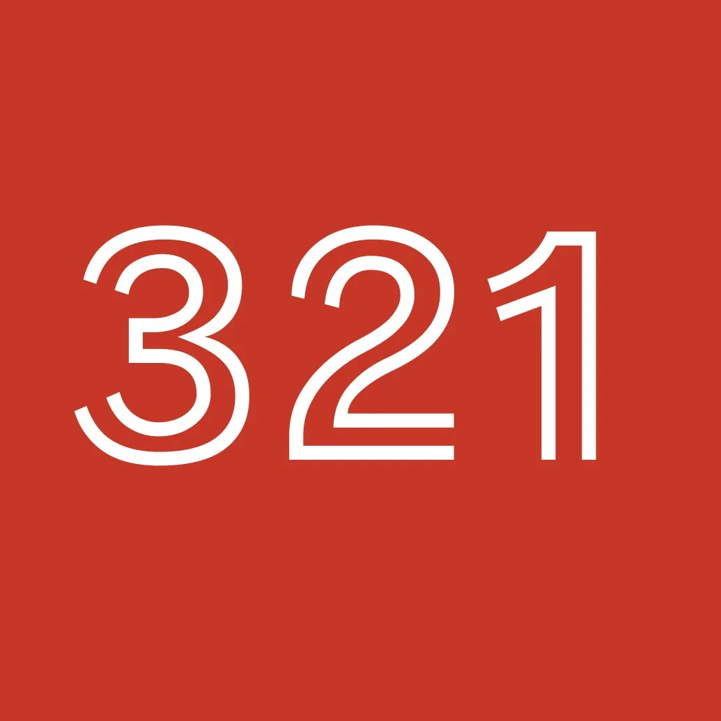 Stor text som visar siffrorna 3, 2, och 1 på röd bakgrund.