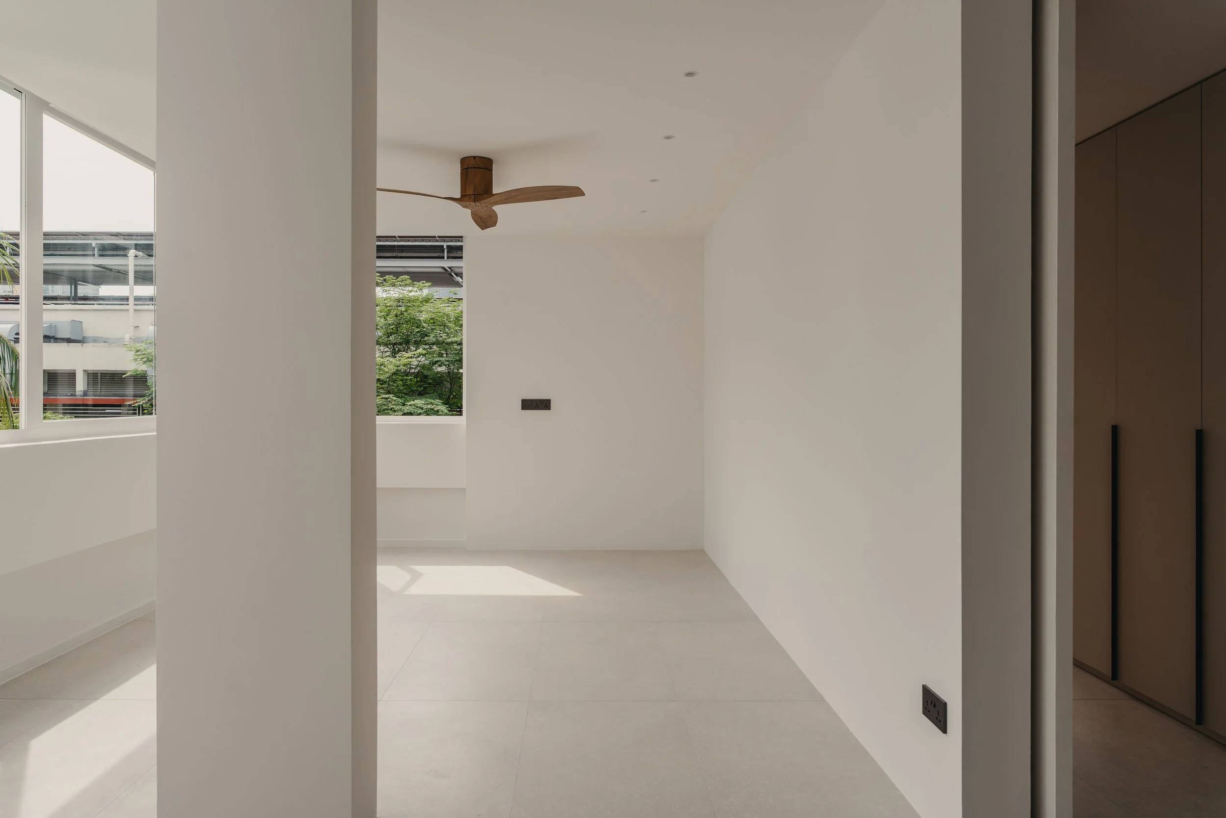 TIONG BAHRU