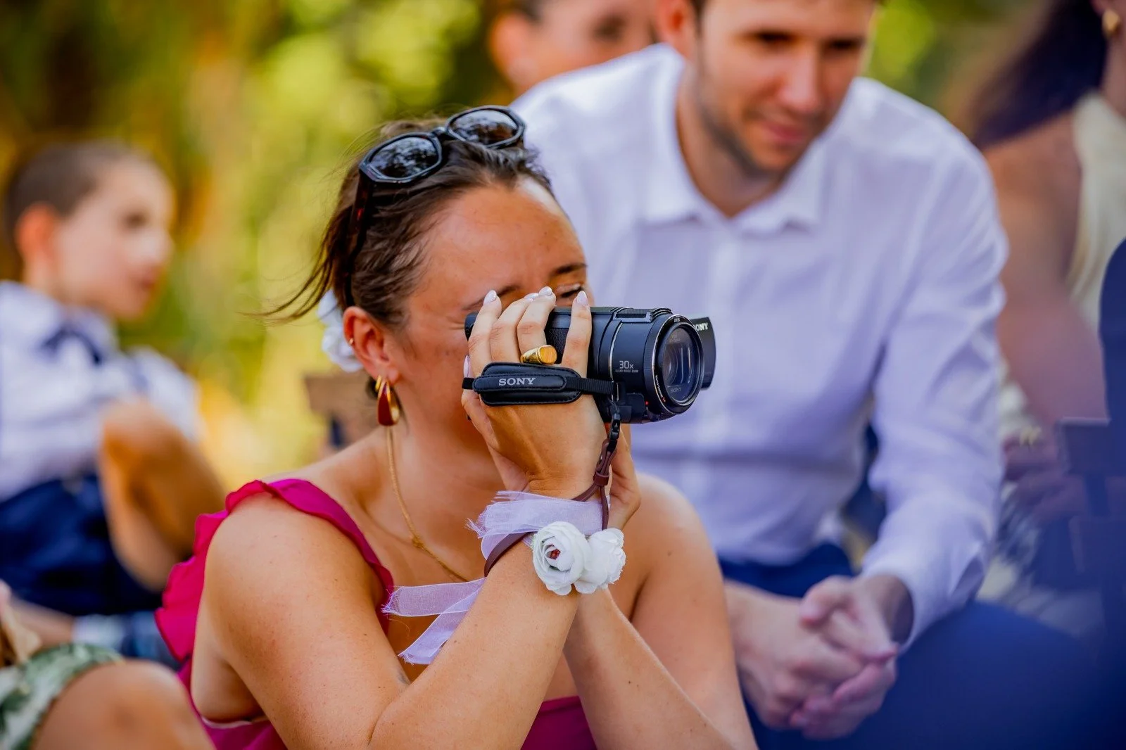 Vos amis filment votre mariage
