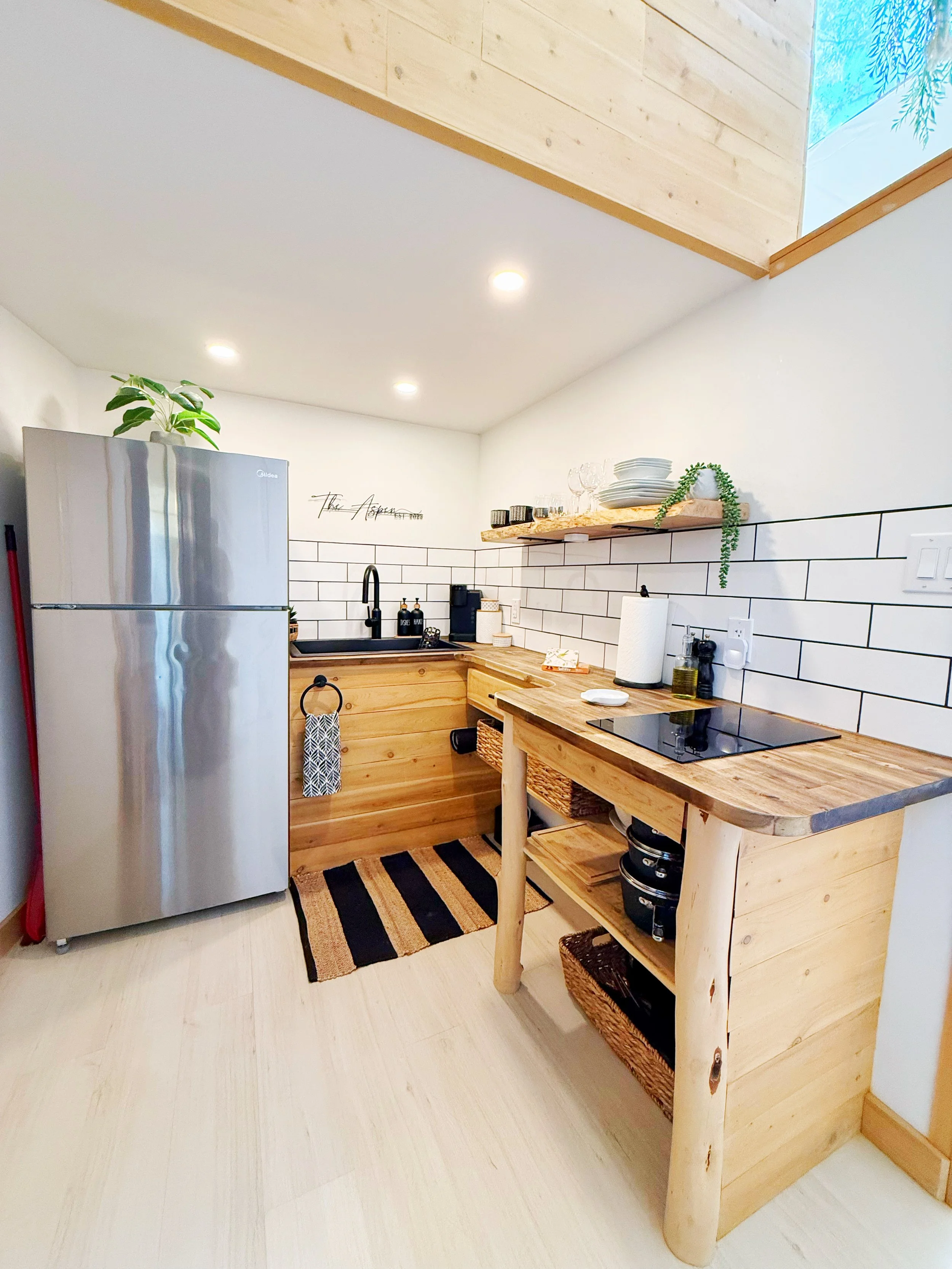 Kitchenette