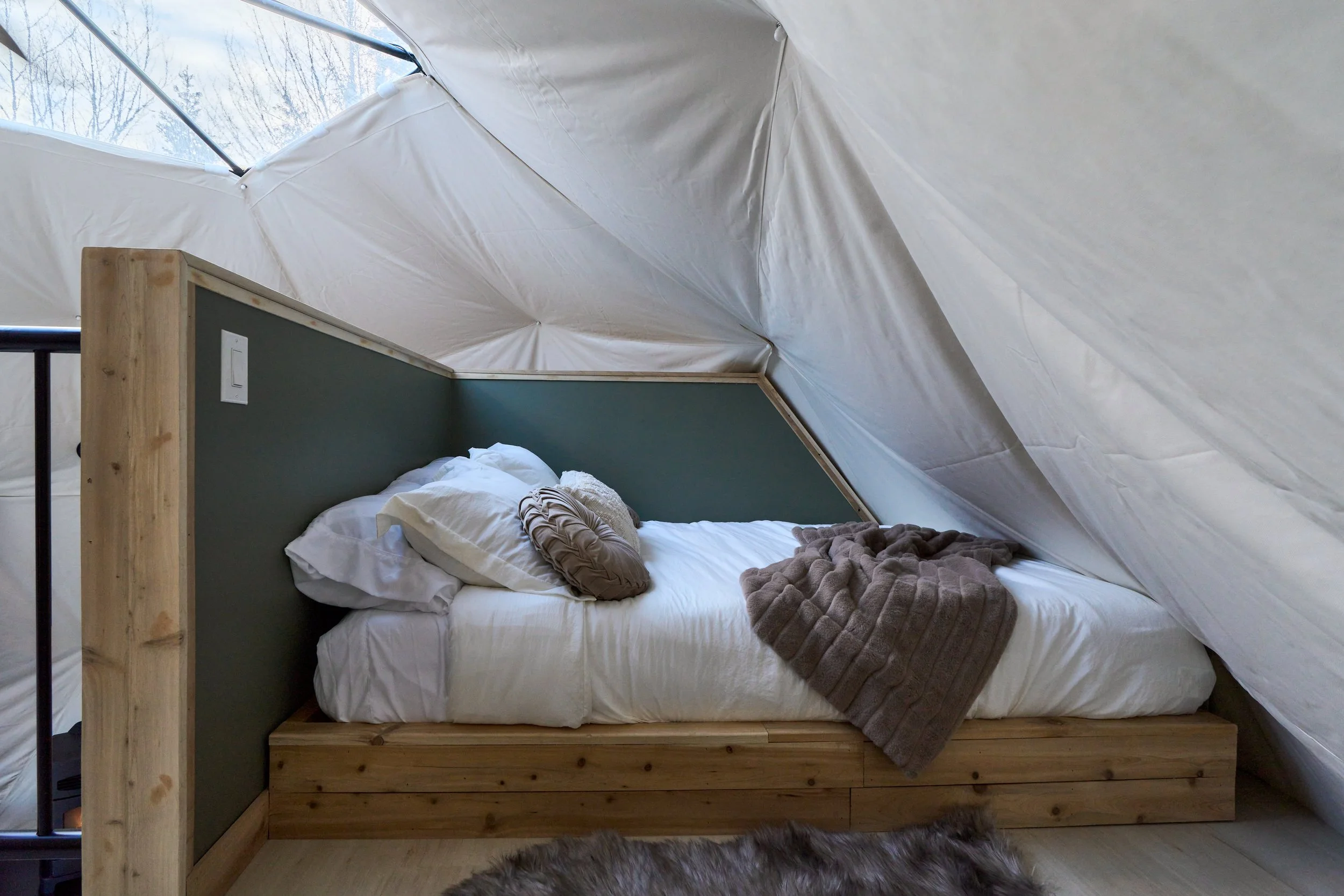 Mezzanine - Double bed