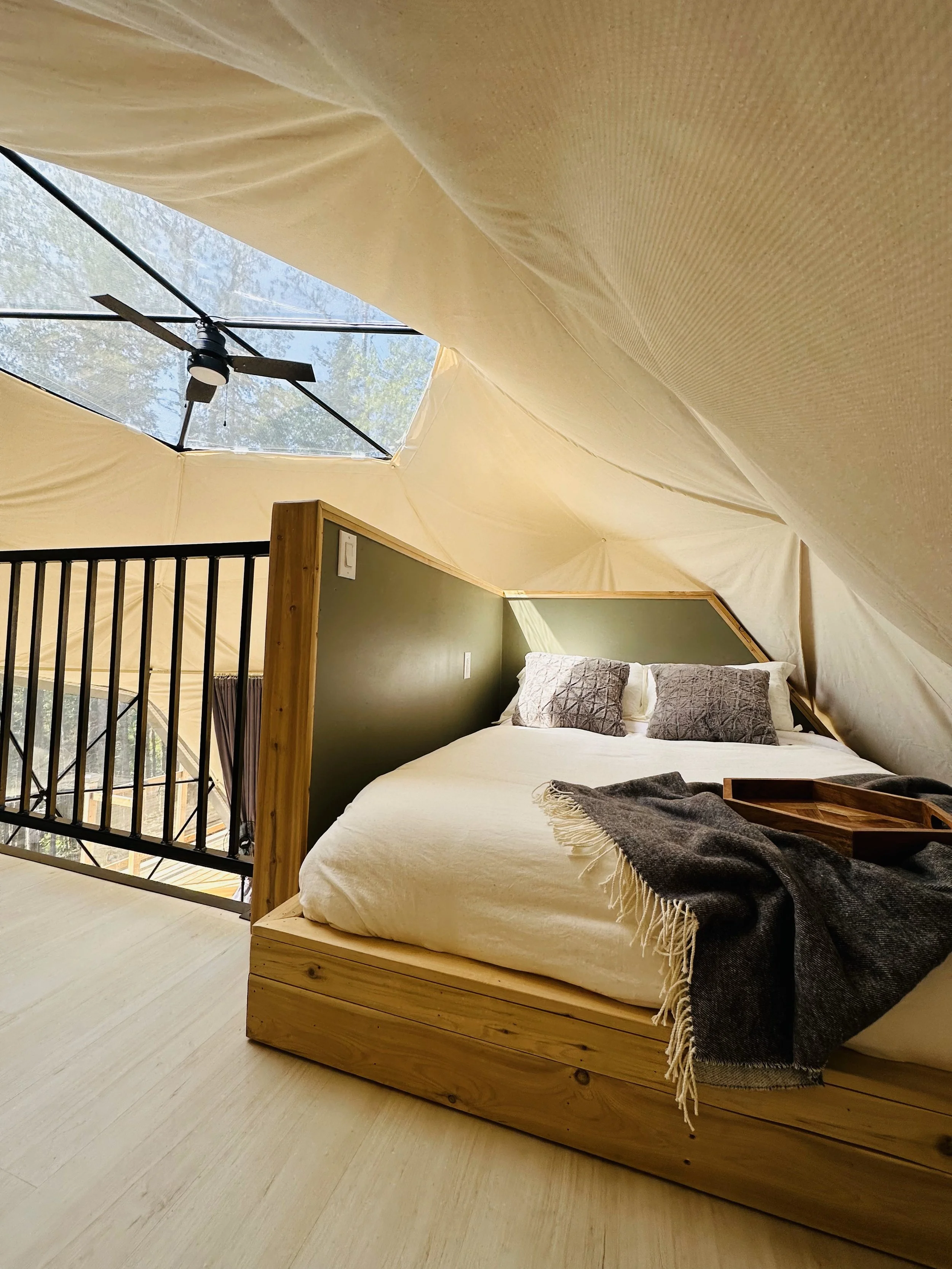 Mezzanine - Double bed