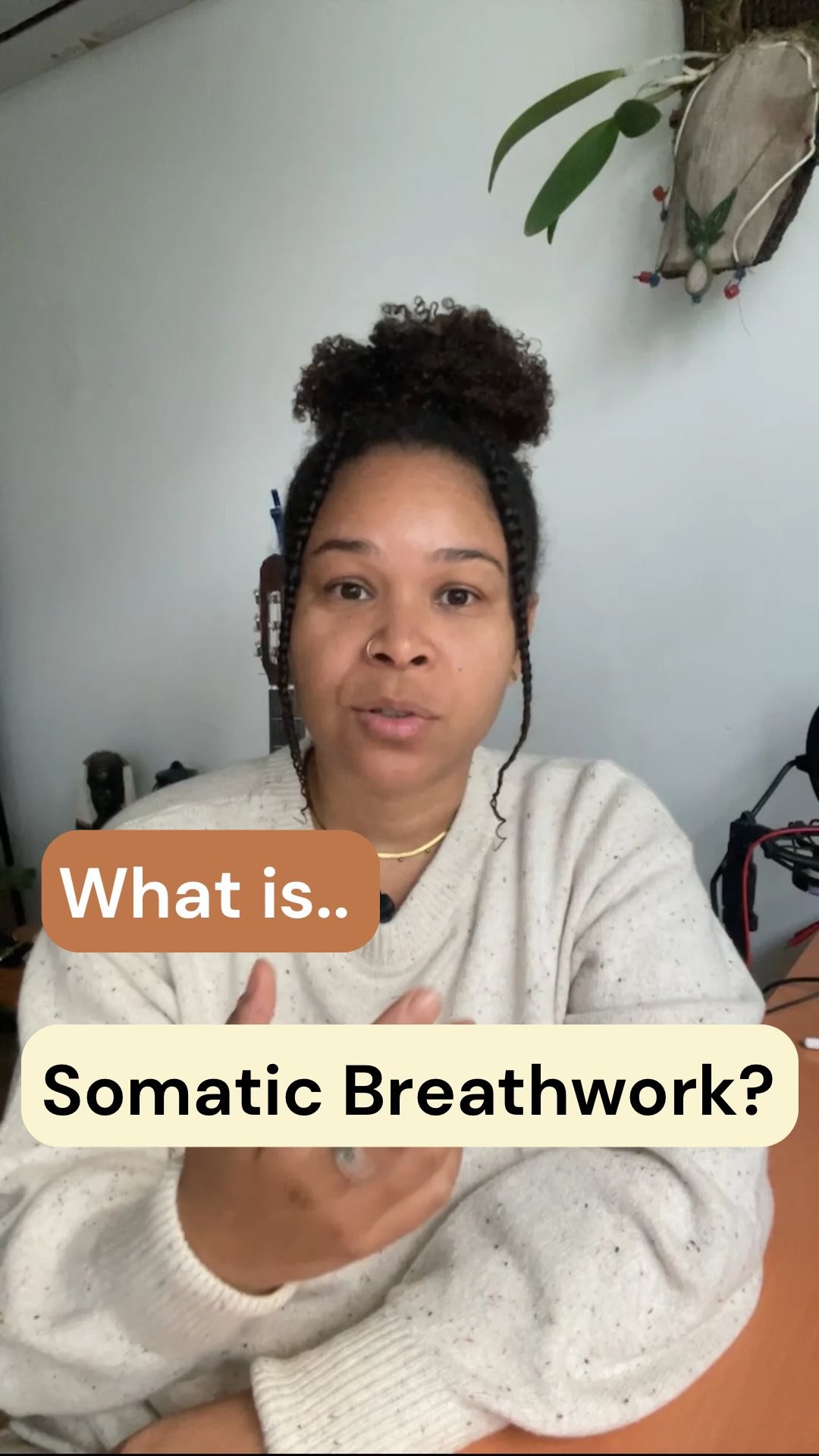 What is somatic breathwork? π¬οΈπ«
It’s not a branded method or a practise I’v made up, it’s a specific, embodied way of breathing that supports nervous system regulation, deeper presence, and reconnection to your body.
In this vid