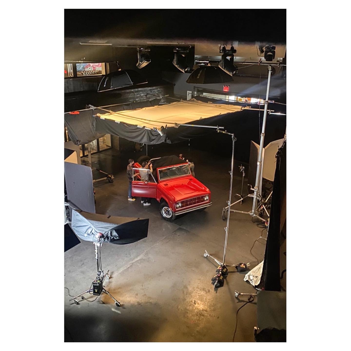 Auto brand photography by New York commercial photographer Adam Lerner - BTS photo studio built at for the New York Auto Parts show in the Classic Car Club in New York City