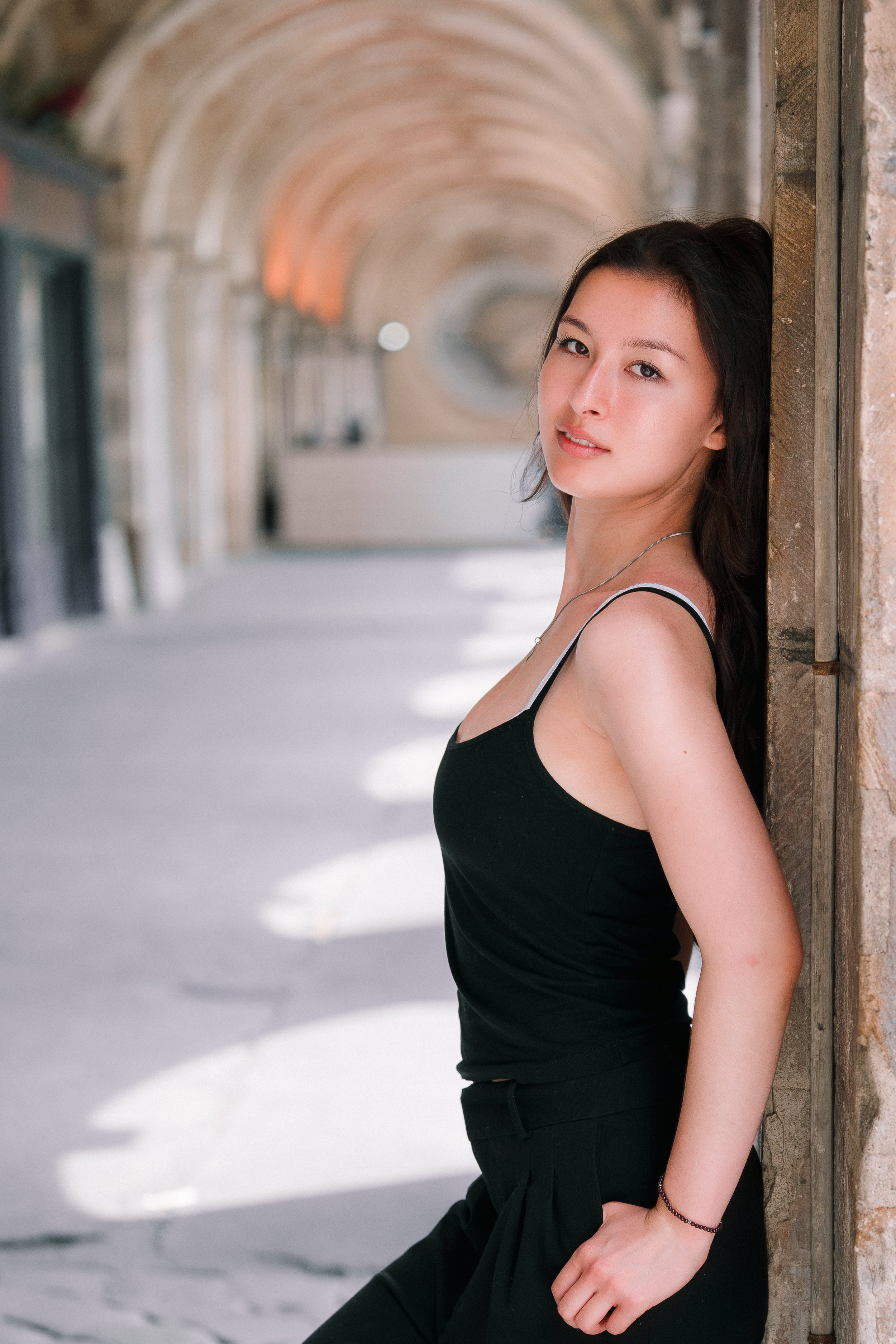 claire-boudreau-canadian-violinist-paris-portrait 12.jpg
