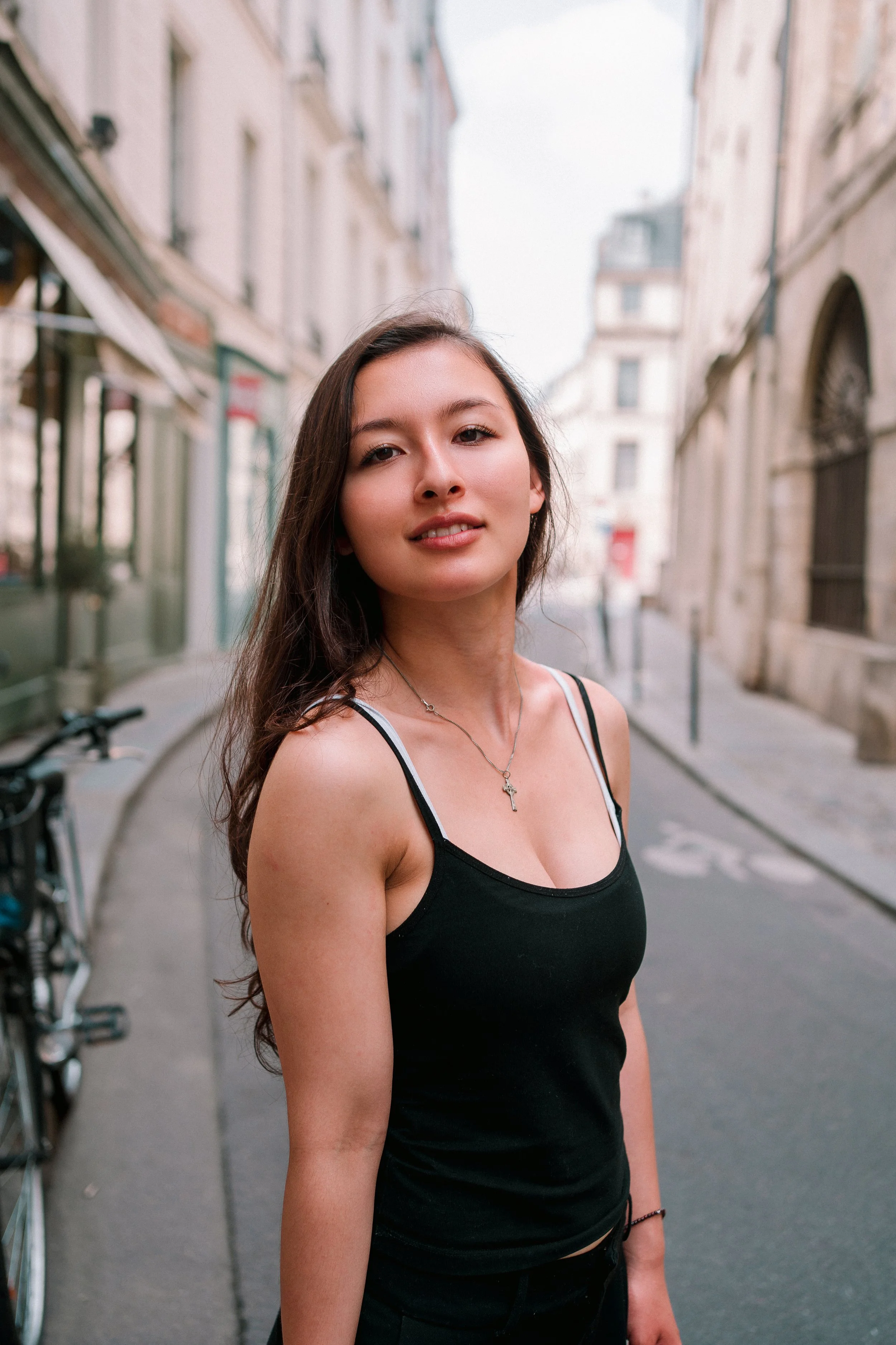 claire-boudreau-canadian-violinist-paris-portrait 7.jpg