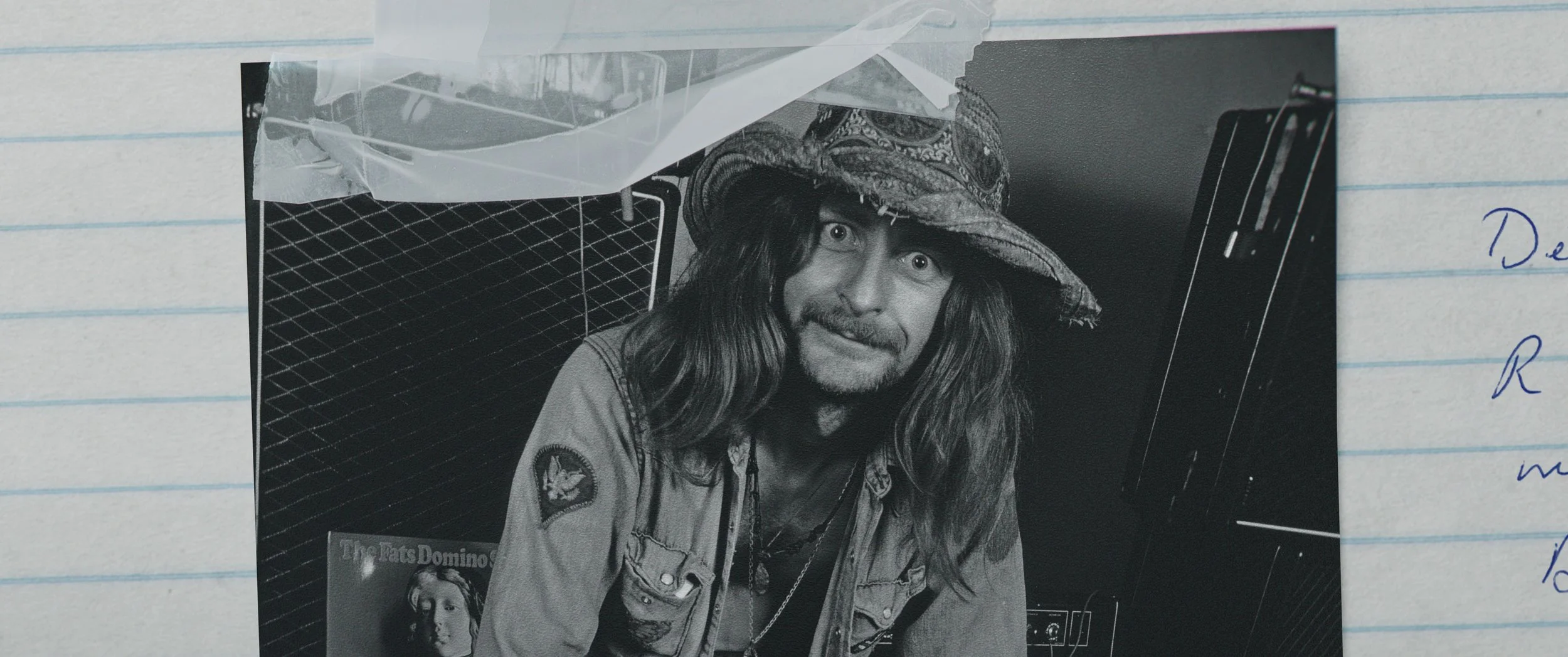 Dik Mik on paper_v2 (CLOSE).jpg