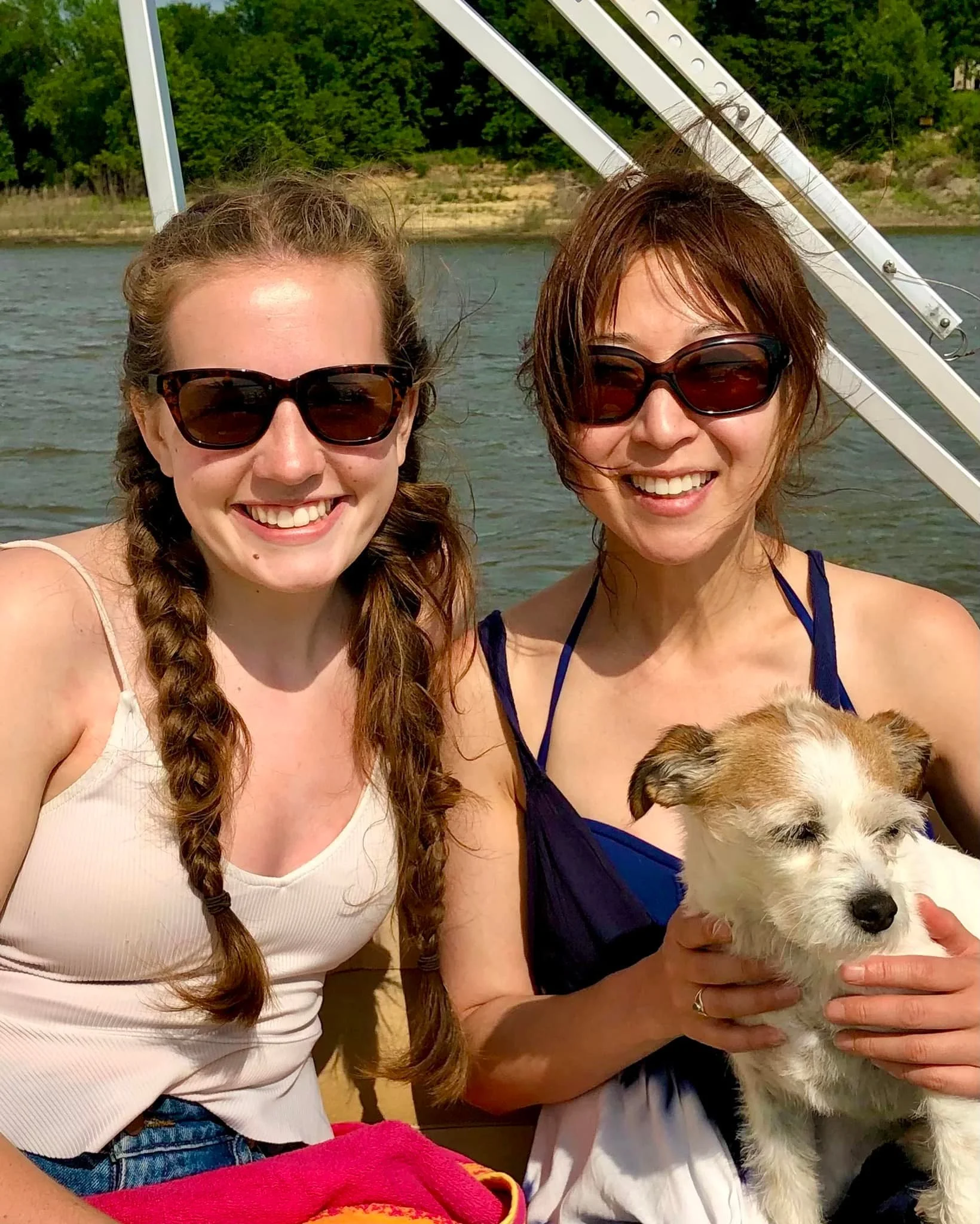 A photo of Tayvia & Anna