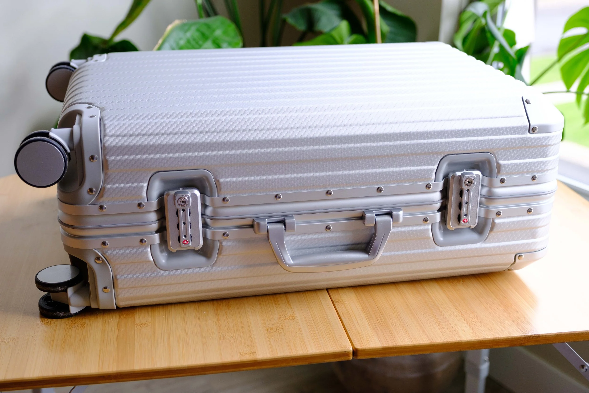 MVST Select Trek & Space Aluminum Travel Luggage Full Review — Signed