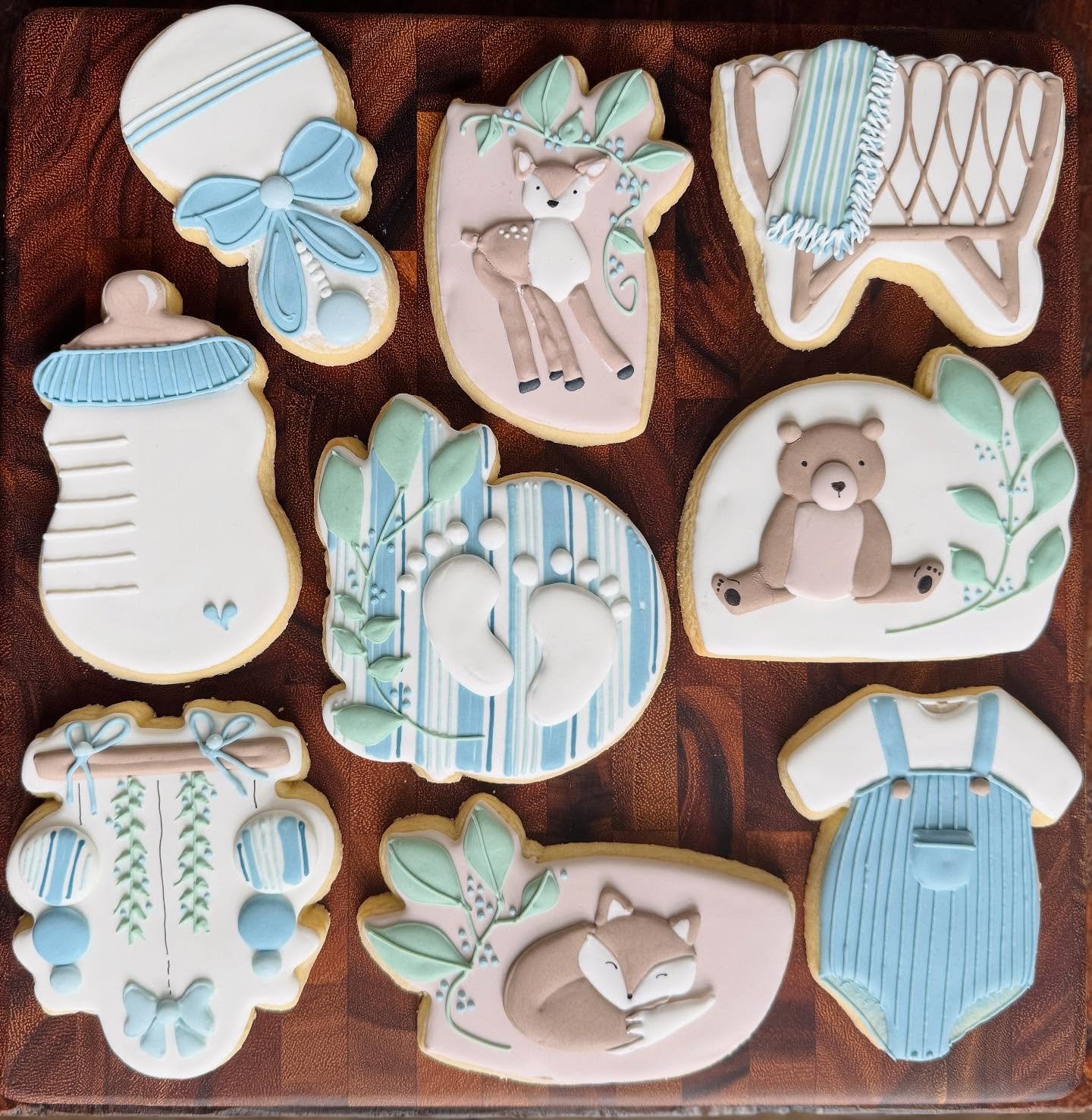 Some sweet shower cookies for a very loved little one 🩵
#saltedsweetsbykeely
#ForTheLoveOfCookies
#ForTheLoveOfBabies