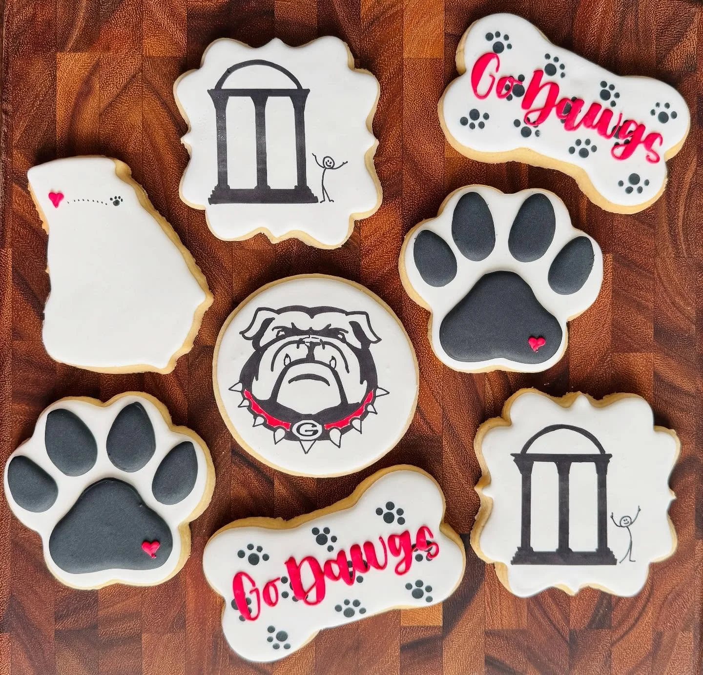The cookies are ready, but my heart is not…
College move-in is upon us…two more sleeps ❤️
#gottakeepbusy