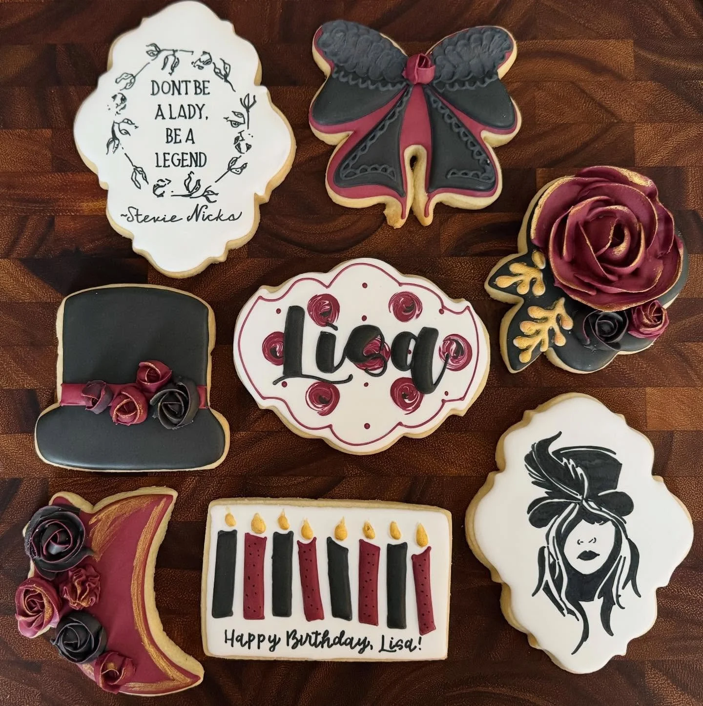 Happy birthday, Lisa! 
Enjoy your super special day! 💞

#saltedsweetsbykeely
#woodstockgabaker
#localcookier
#ForTheLoveOfCookies
#ForTheLoveOfBirthdays