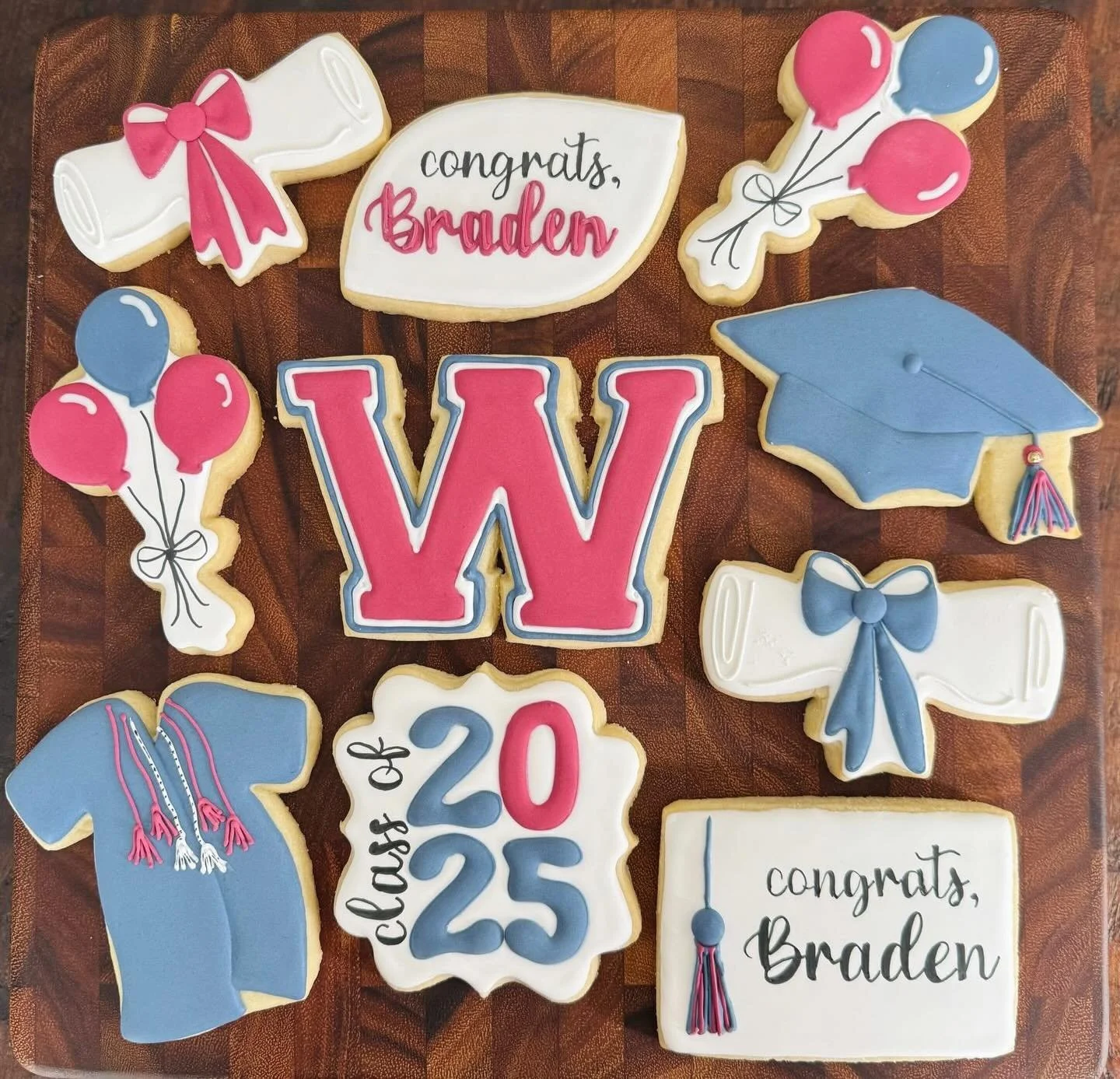 Graduation season will be here before we know it! There are a million things to do, say, plan, feel&hellip;so many moments and details to remember.  Luckily, I have a reprieve this year, but am still so excited to celebrate lots of sweet graduates 💕