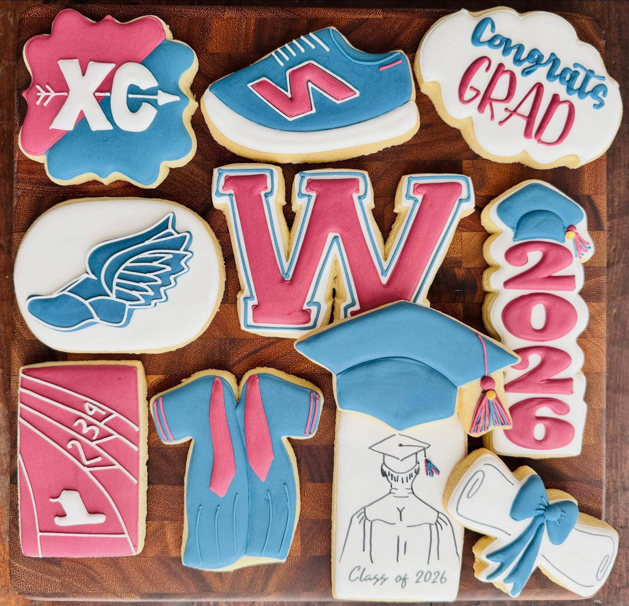 Congrats, boys! You crossed another finish line!

&ldquo;You didn&rsquo;t get this far to only go this far.&rdquo; ~ Ben Alldis

#saltedsweetsbykeely
#woodstockgabaker
#localcookier
#ForTheLoveOfCookies
#WoodstockHighSchool