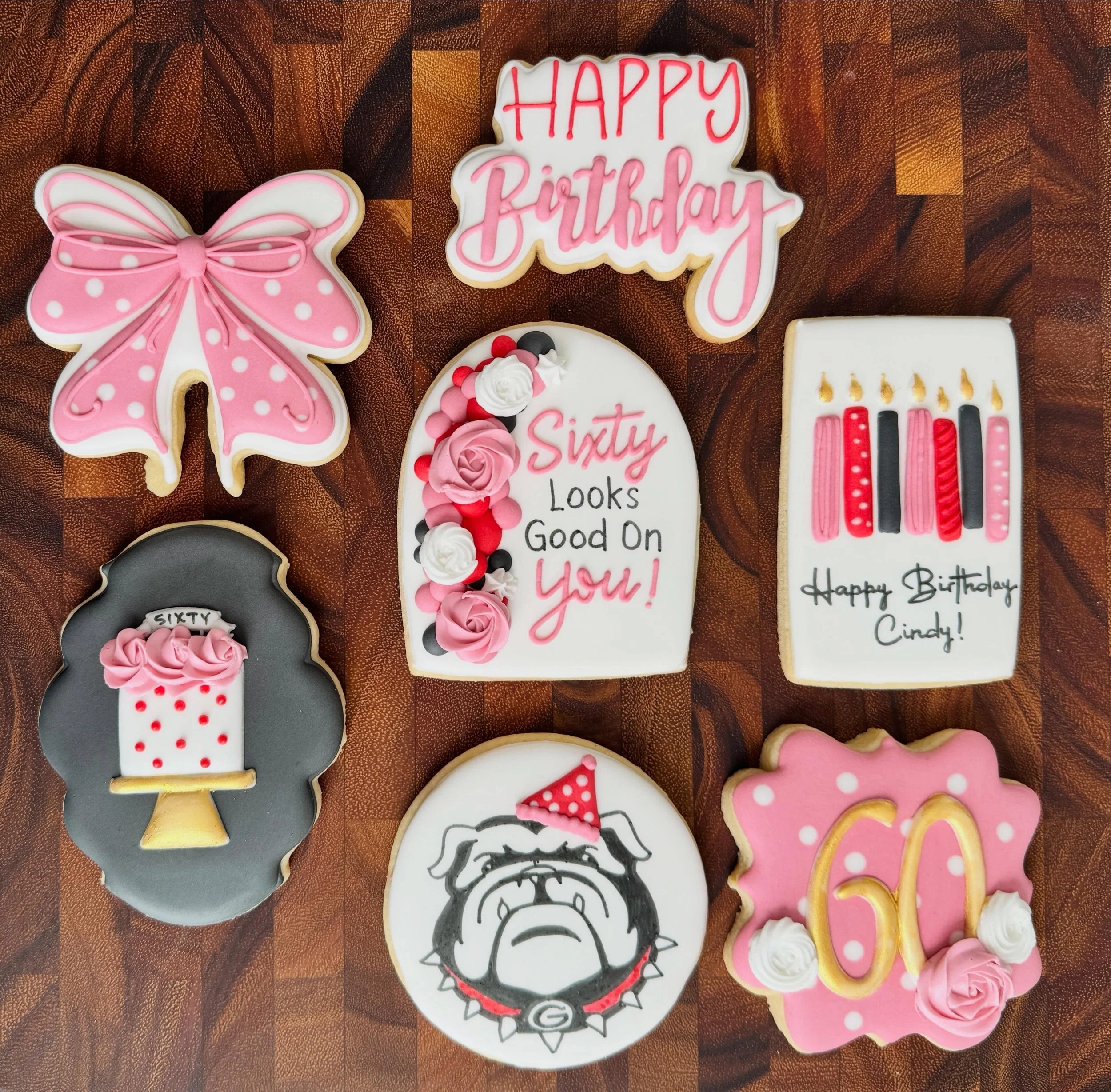 Happy birthday, Cindy! 
Your Dawgs didn&rsquo;t have the best day, but I know you did. I hope you feel loved and celebrated by all of your precious family and friends!

#saltedsweetsbykeely
#woodstockgabaker
#localcookier
#fortheloveofcookies
#forthe