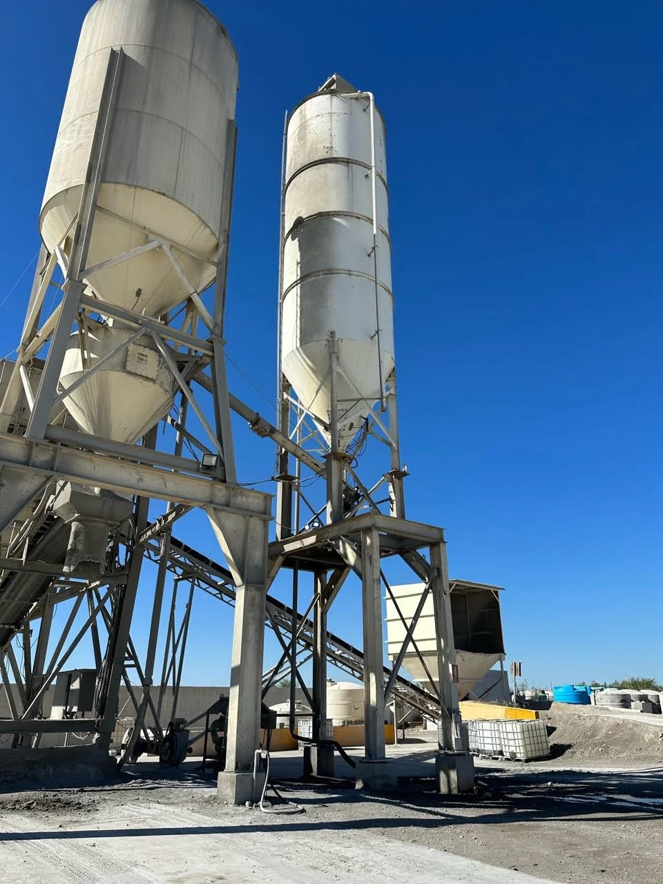 2010 Coneco 4 (1).jpg