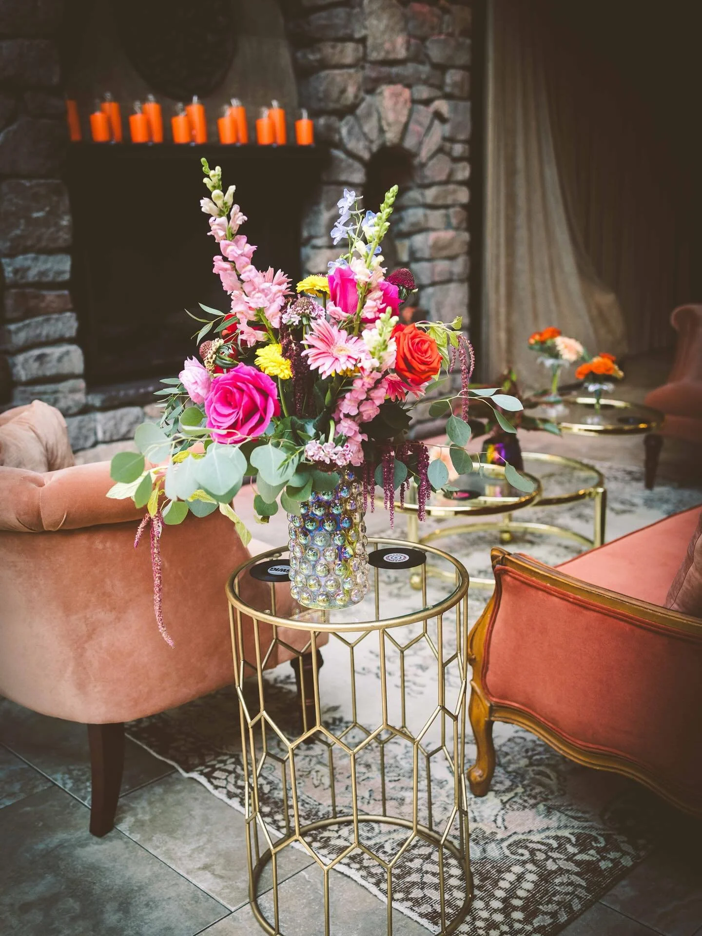 When a client&rsquo;s design plans include bright bold colors, vinyl records, disco balls, + a floral arrangement in a roller skate, sign me up 🫡. Theresa + Jessica&rsquo;s wedding was all about fun + good times + we are here for it ✨🪩✨

Couple: @t