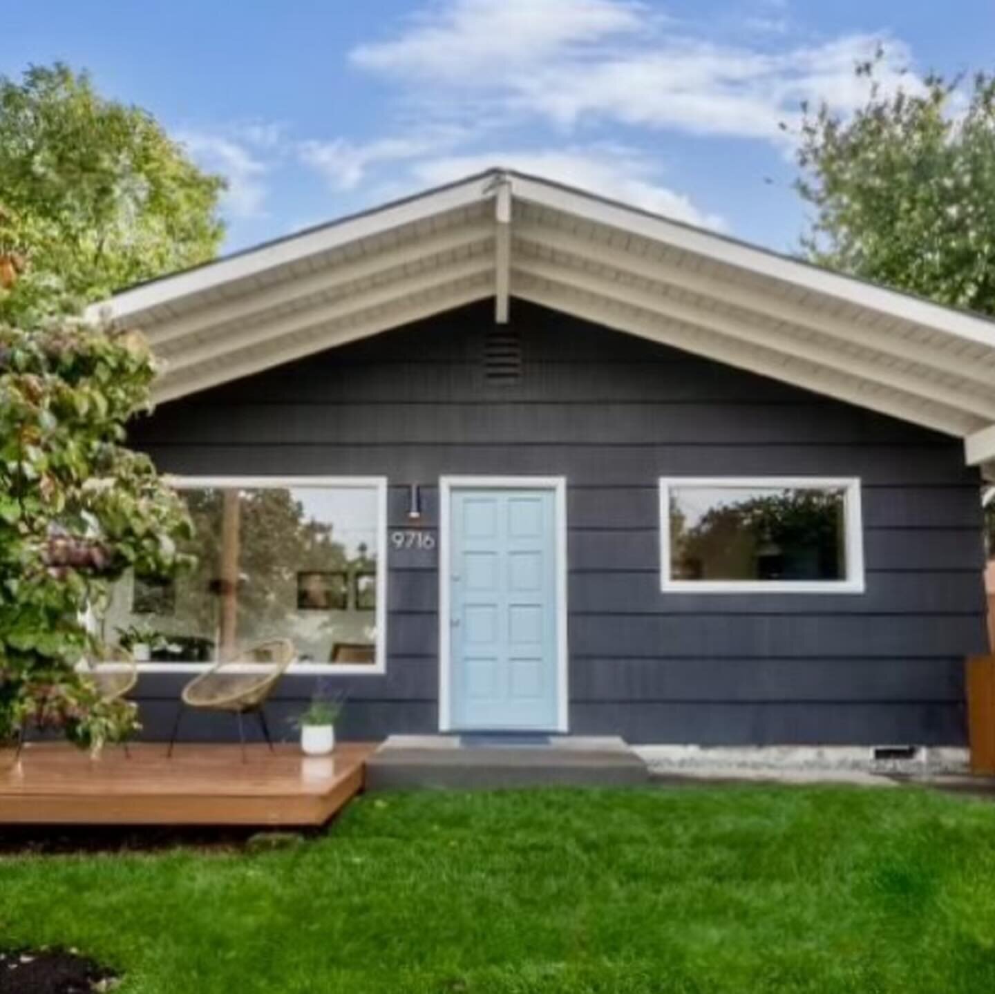 OPEN THIS WEEKEND!! Sat 11-3 + Sun 11-1. 

One-level living at this sweet mid-century ranchalow&trade;️!

This one lives way larger than its sq footage&mdash;open floor plan, three bedrooms, an added half bath, a sleek shipping container with electri
