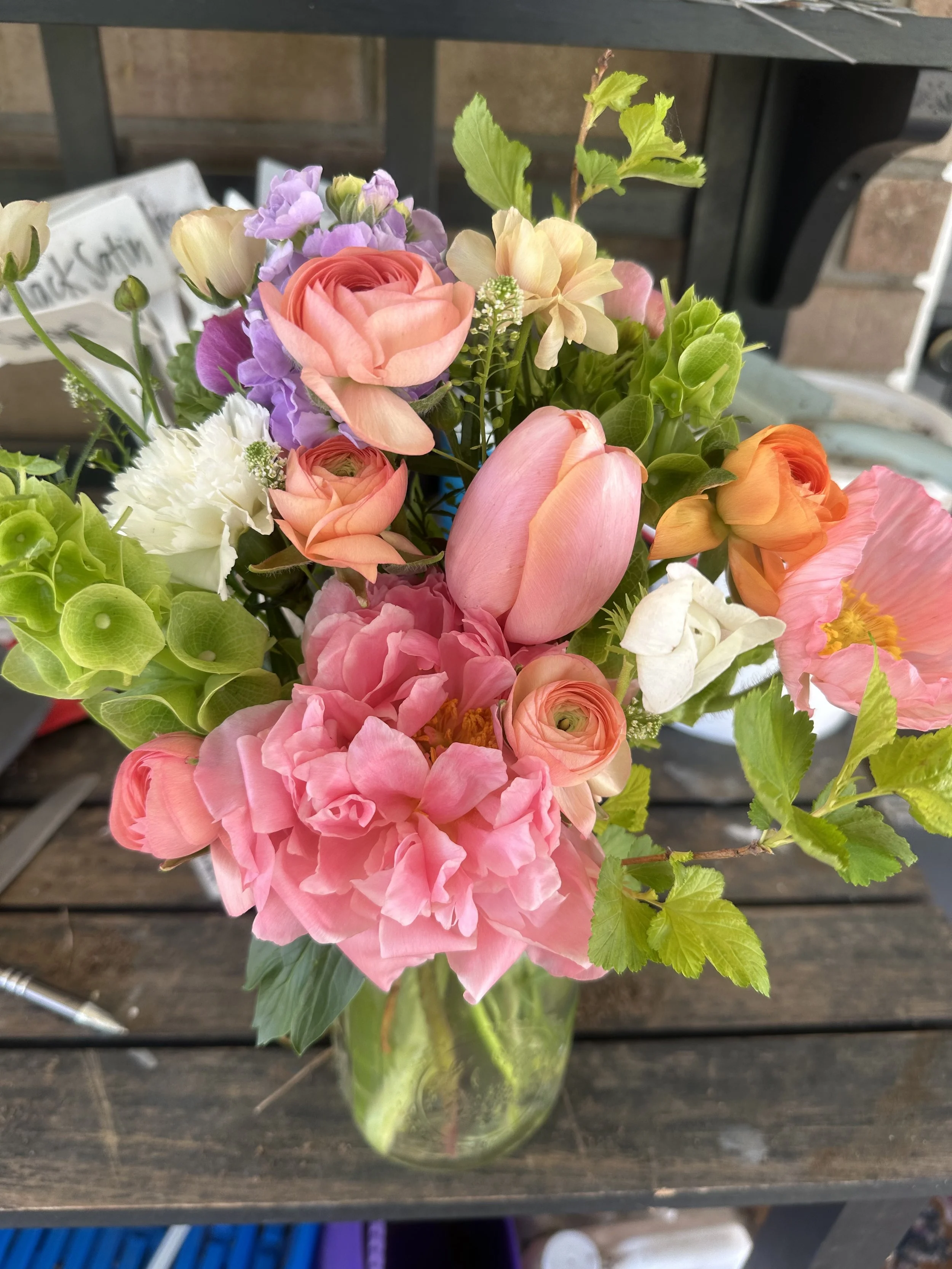APRIL 25th - Make & Take Spring Bouquet - A Flower Arranging Class