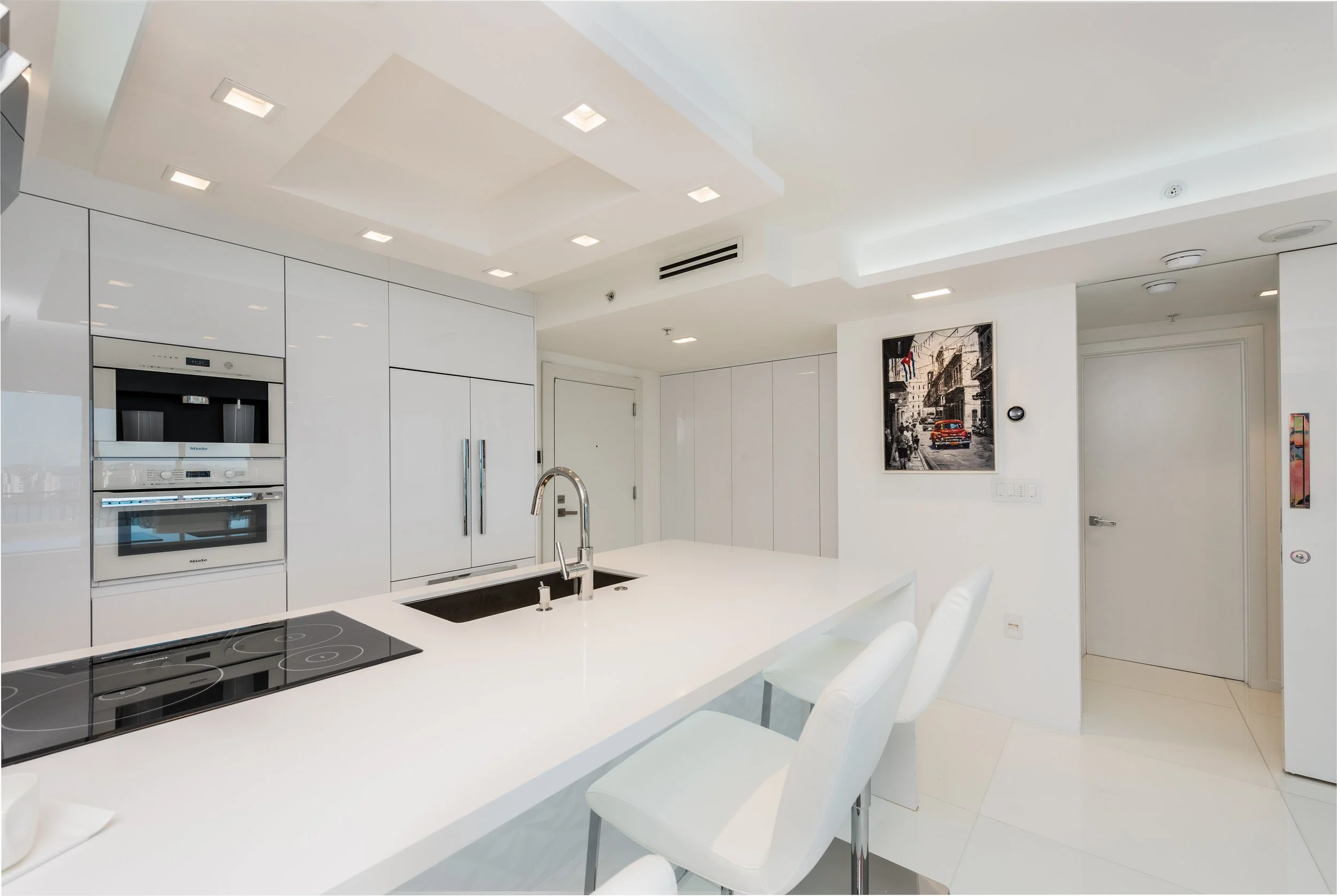 Modern Minimalist Kitchen Remodel by Elite Custom Design and Construction project photo 2
