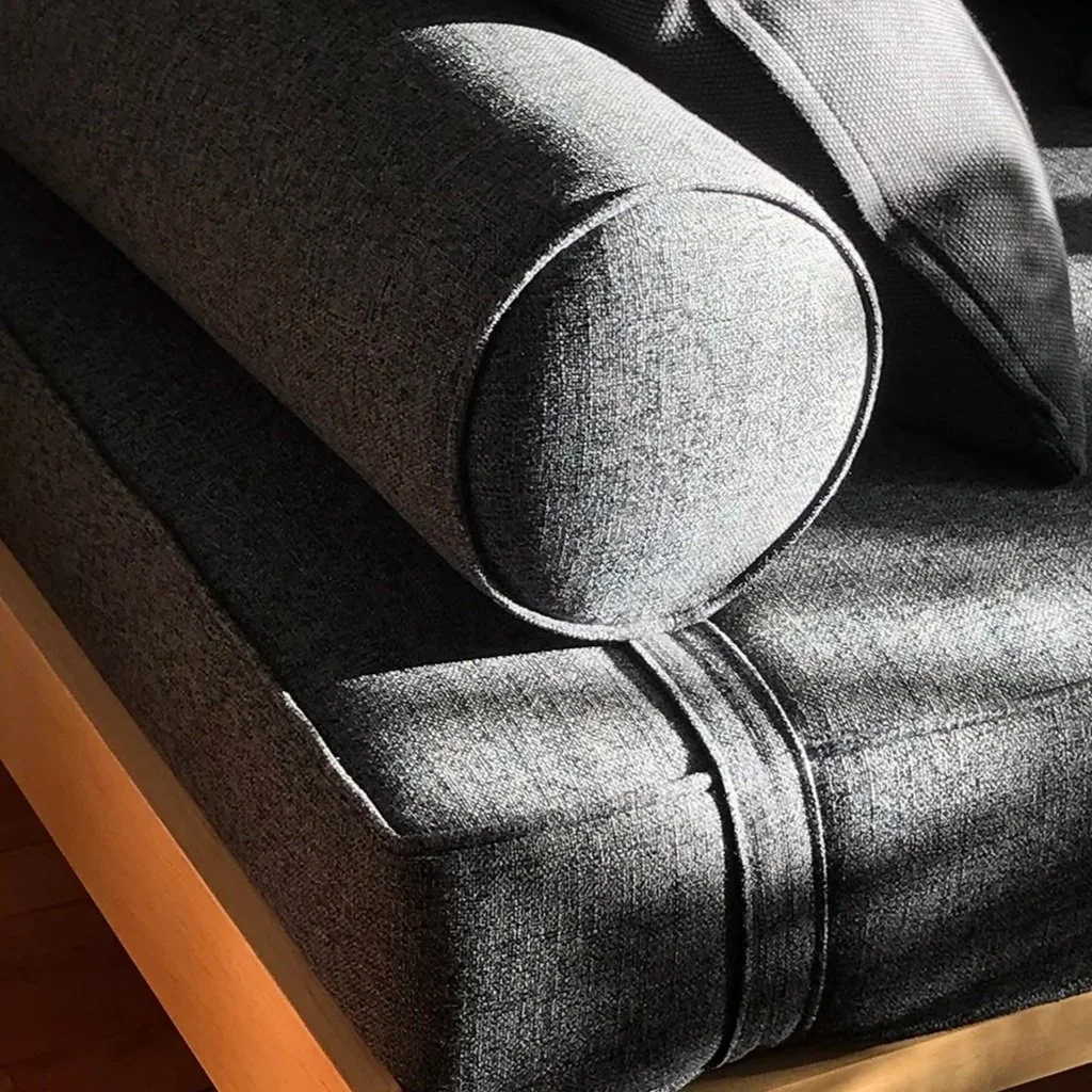 Comment bien préparer votre projet de coussins ou de banquette sur mesure