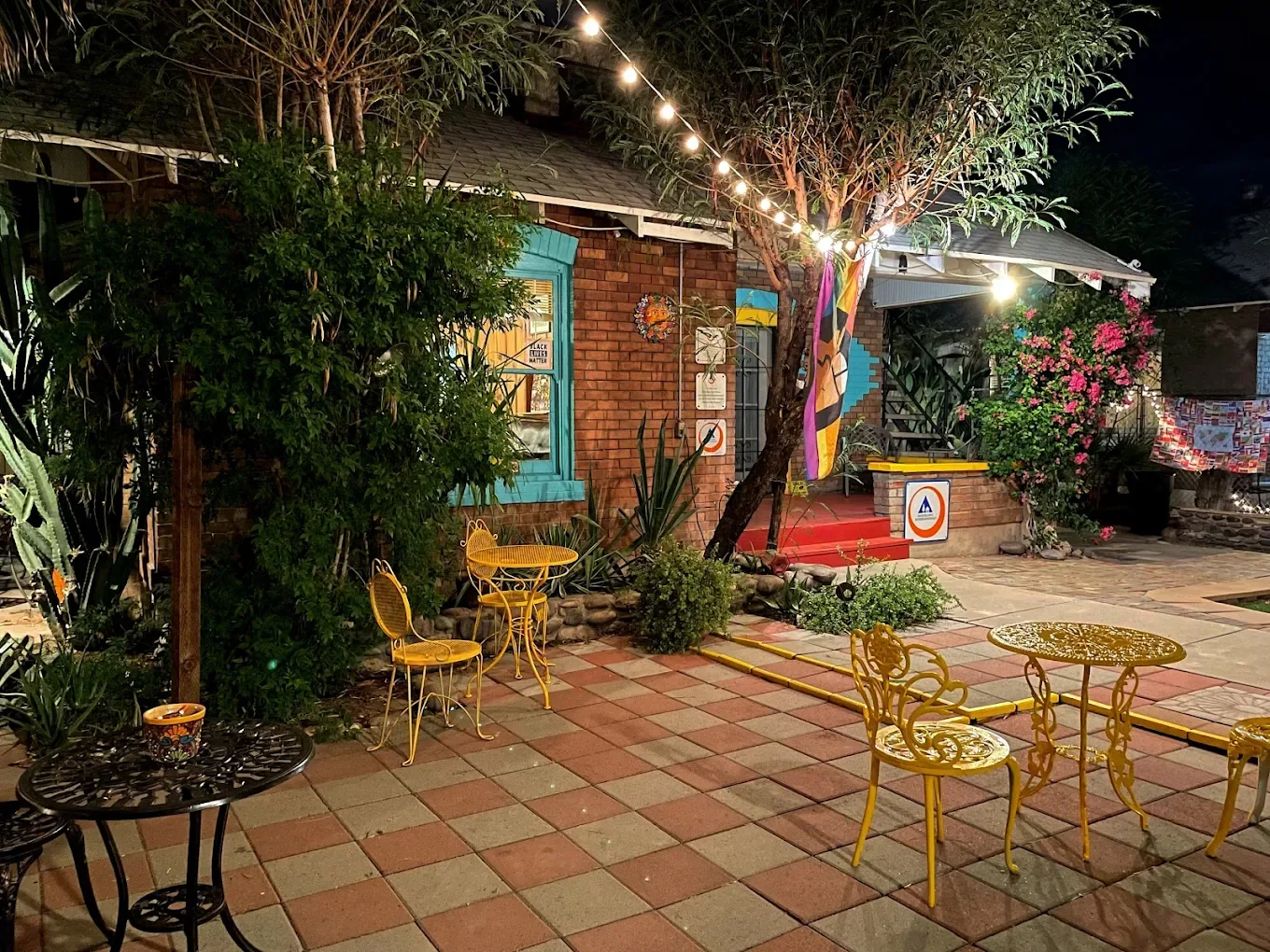 PHX hostel front patio.webp