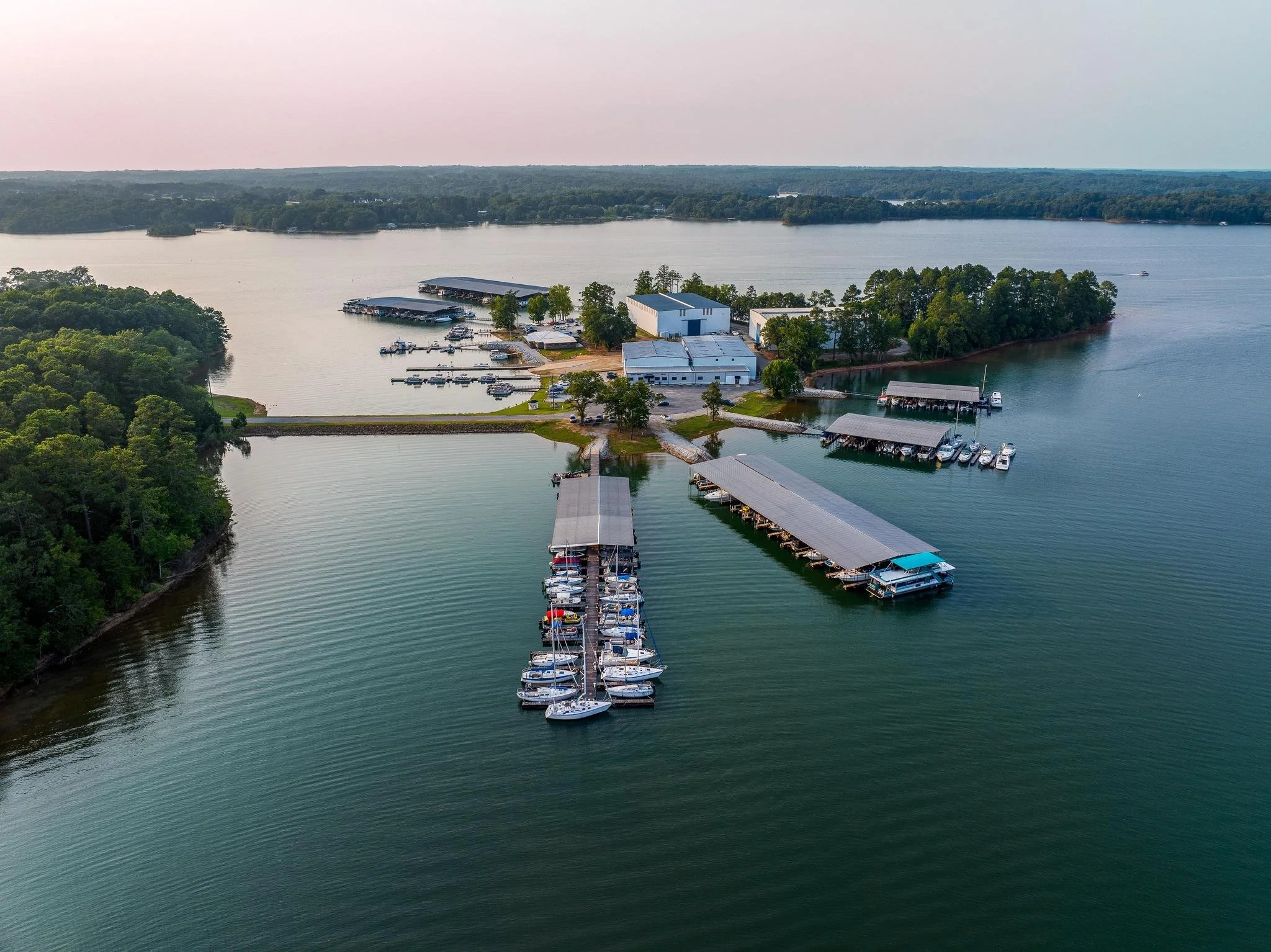 Marina Less Hartwell Marina — Go Outdoors