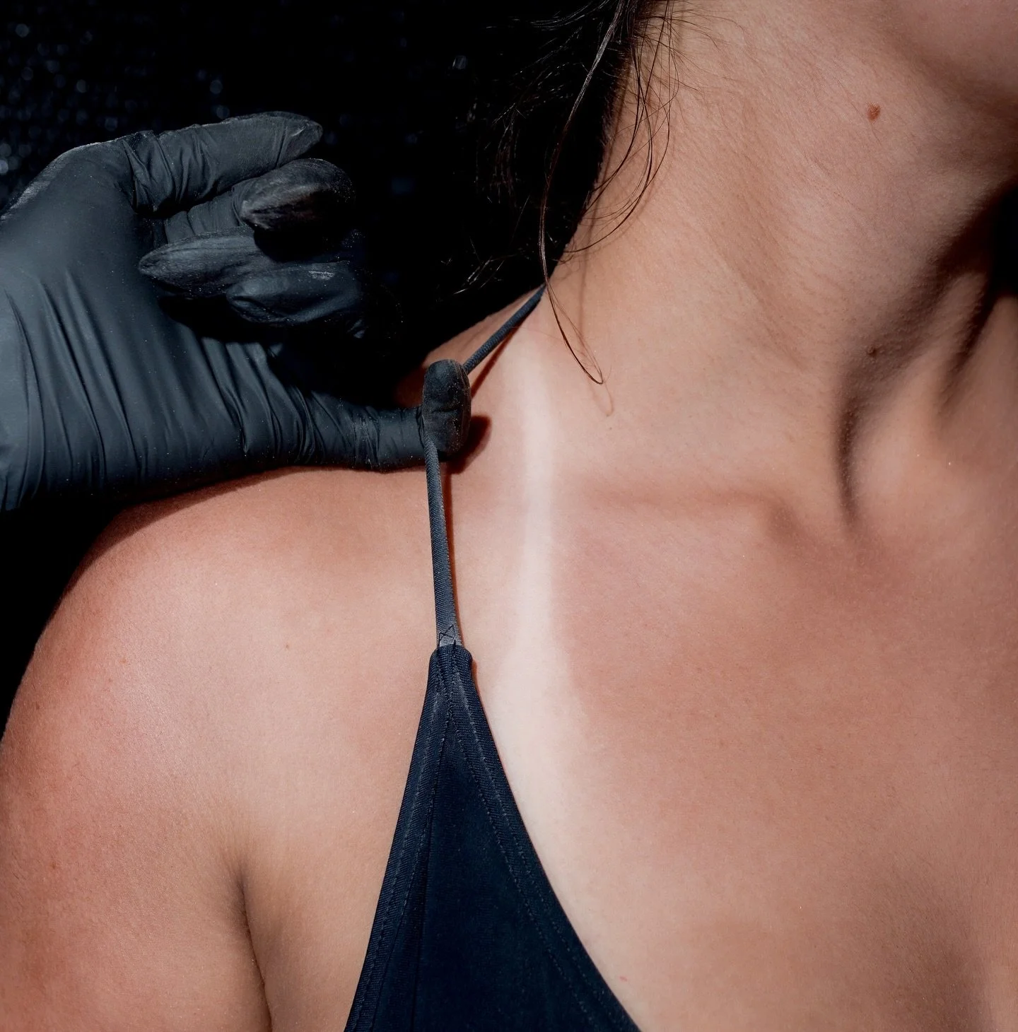 Sneak peeks of our last spray tan shoot for prom szn ✨🫶☀️ 

Every tan at 1845 Esthetics includes a fully custom color blend tailored to your event, skin type, and undertones. Our pH balancing prep process, sweat shield, seamless blending, and hydrat