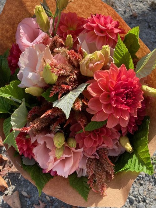 Wrapped Bouquets 2.jpeg