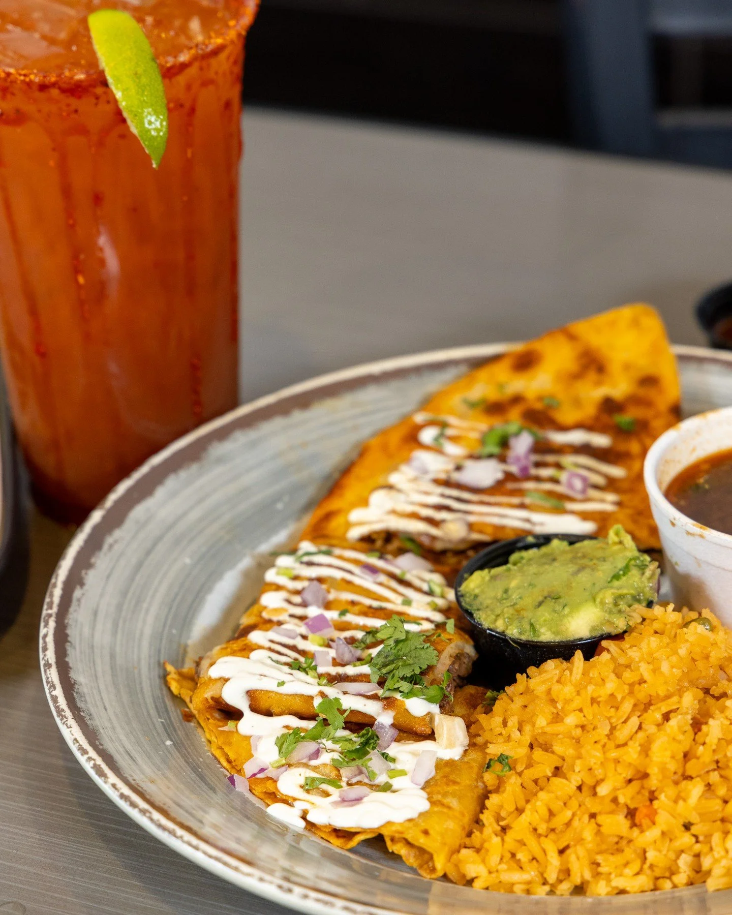 Baby, we know a thing or two about bomb ass food 😏