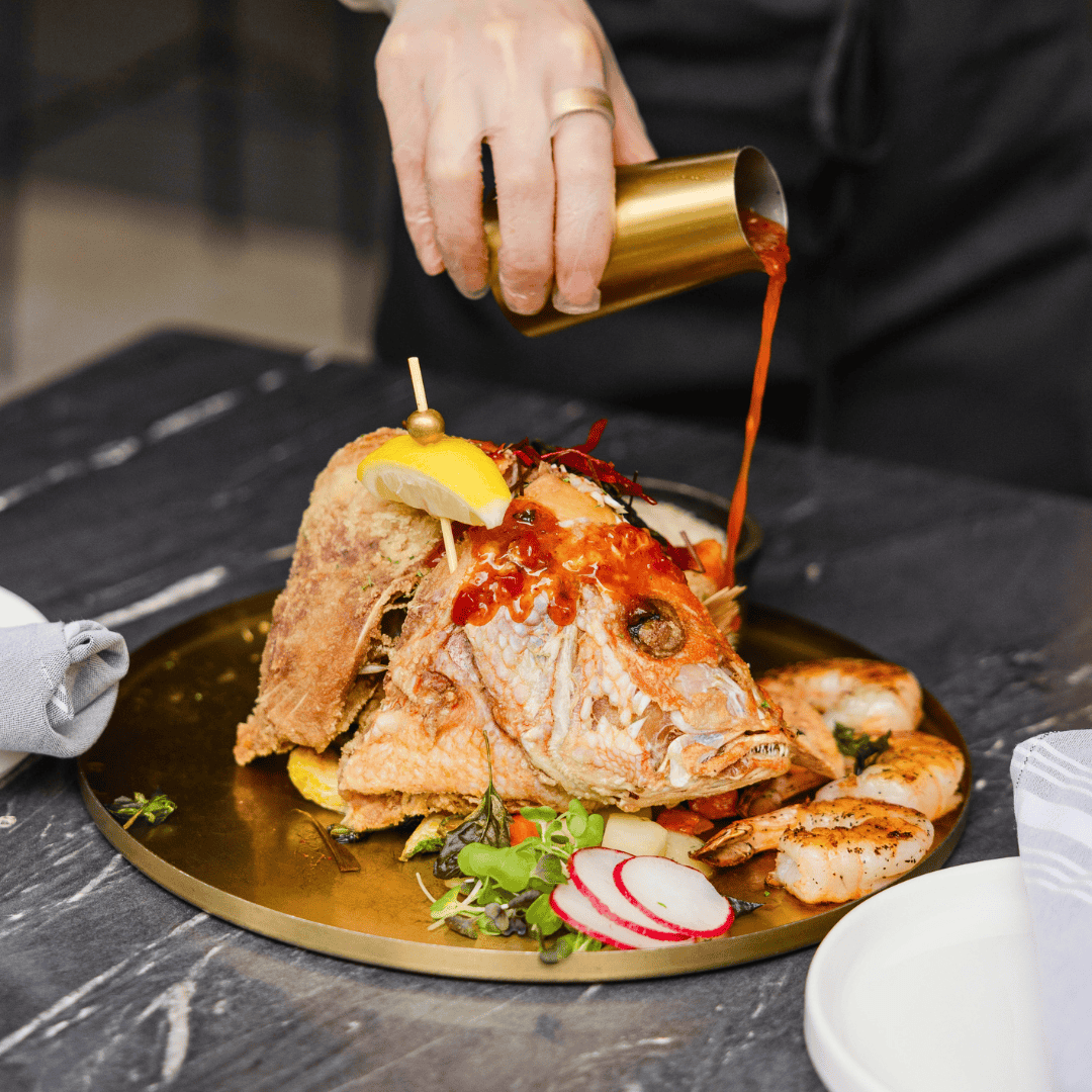 whole snapper pour.png
