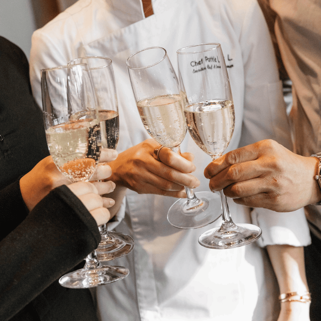 snap thai team champagne toast