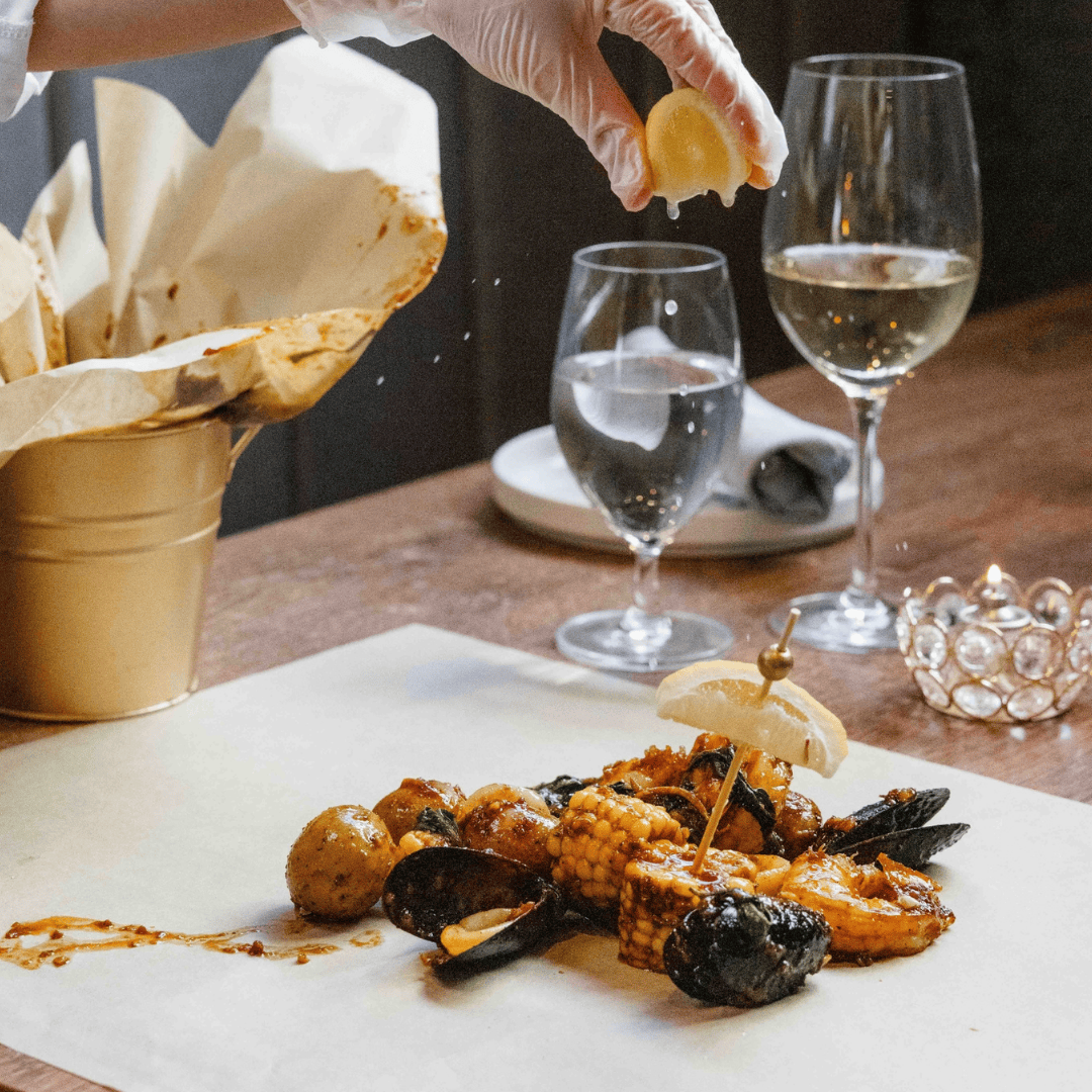 seafood bucket spread out snap thai