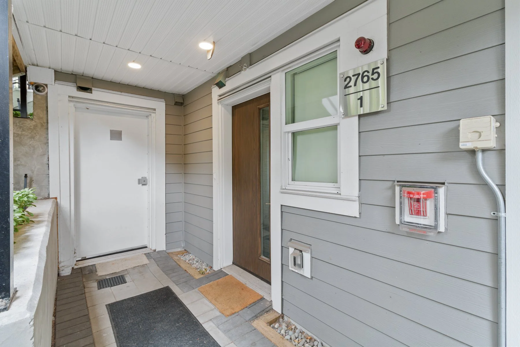 101-2763-Horley-St-Vancouver-Sam-Heller-360hometours-15s.jpg