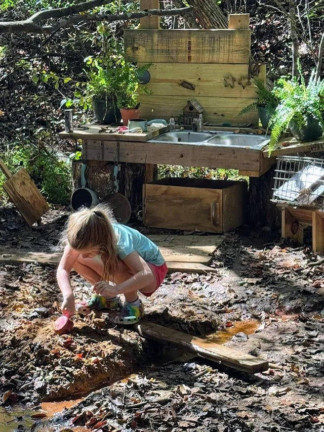 mud kitchen.JPG