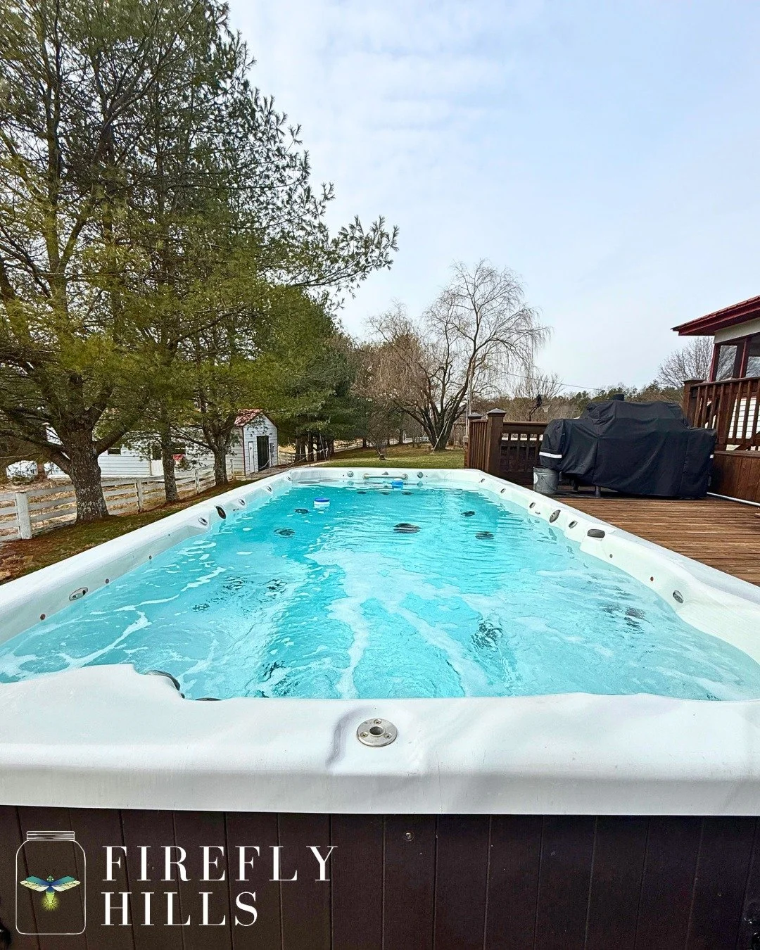 The Red River Gorge area features hundreds of hiking trails and the best rock climbing in the state.🥾

Whether you've spent a day exploring the woods or hanging from a rock face, we can't think of anything better than an evening relaxing your muscle